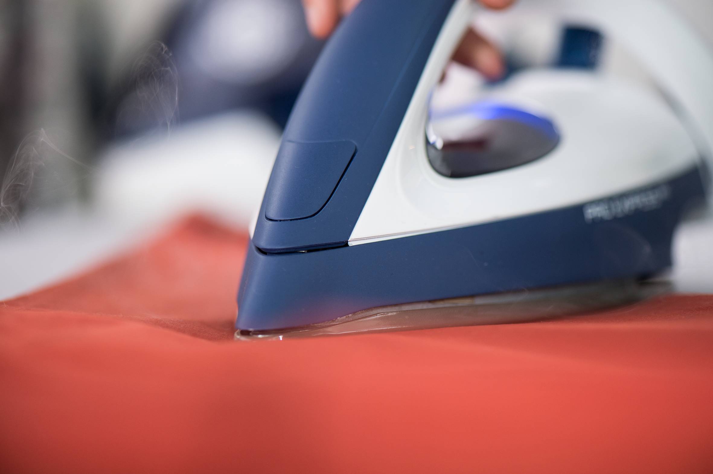 PRO EXPRESS CARE GV9071 Najwyższa ochrona Twoich ubrań