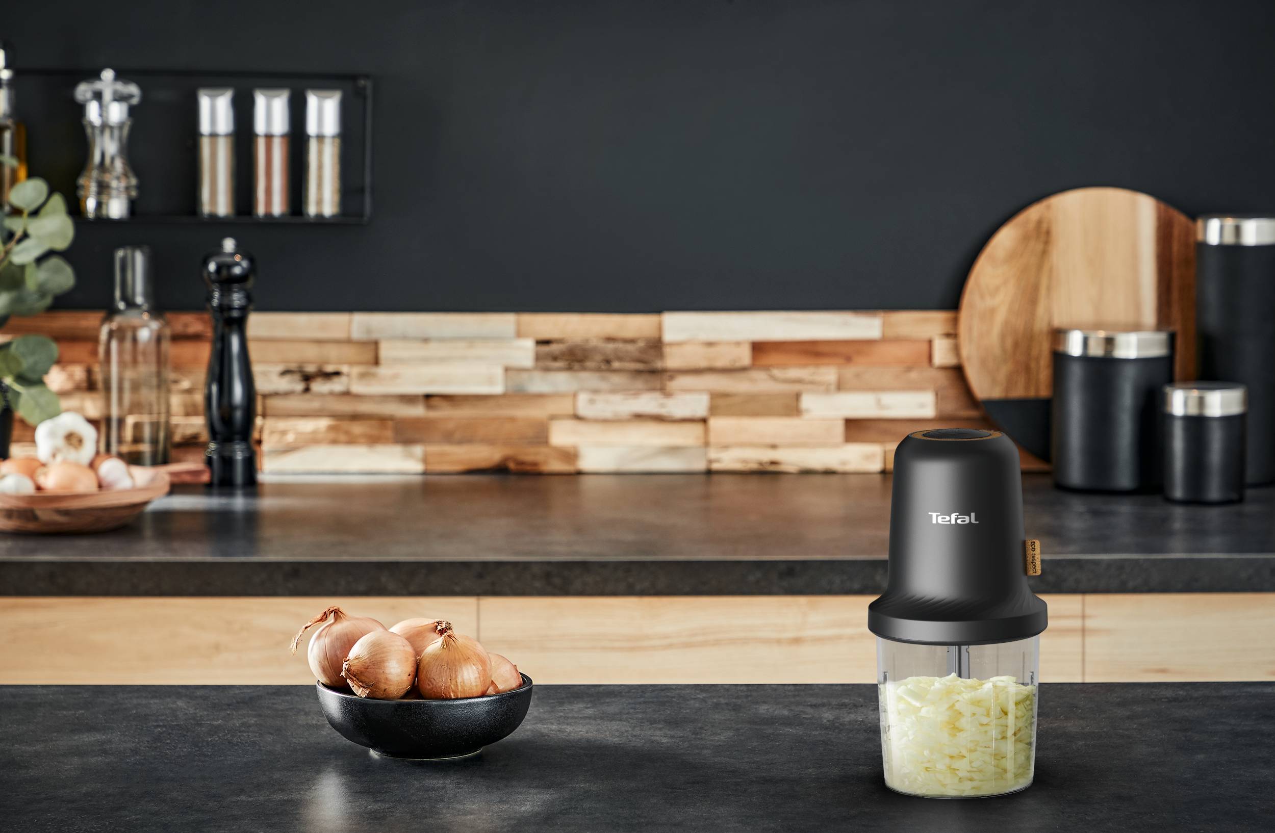 ROZDRABNIACZ ECO RESPECT MQ80E838