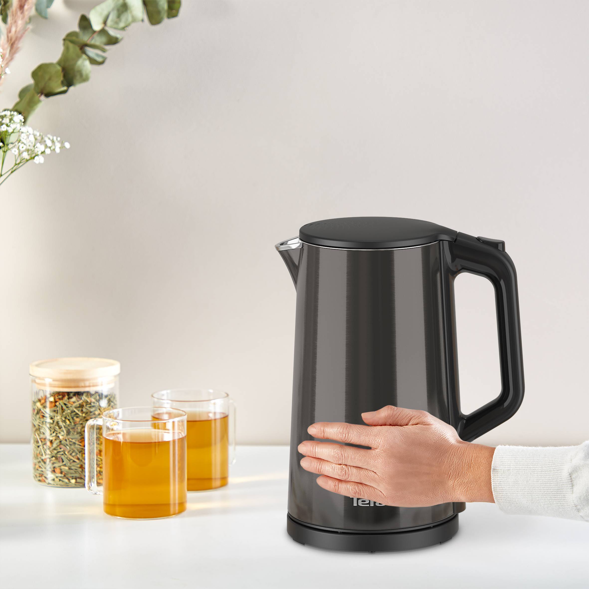 Czajnik elektryczny TEFAL DOUBLE LAYER 1,5l  KI583E10