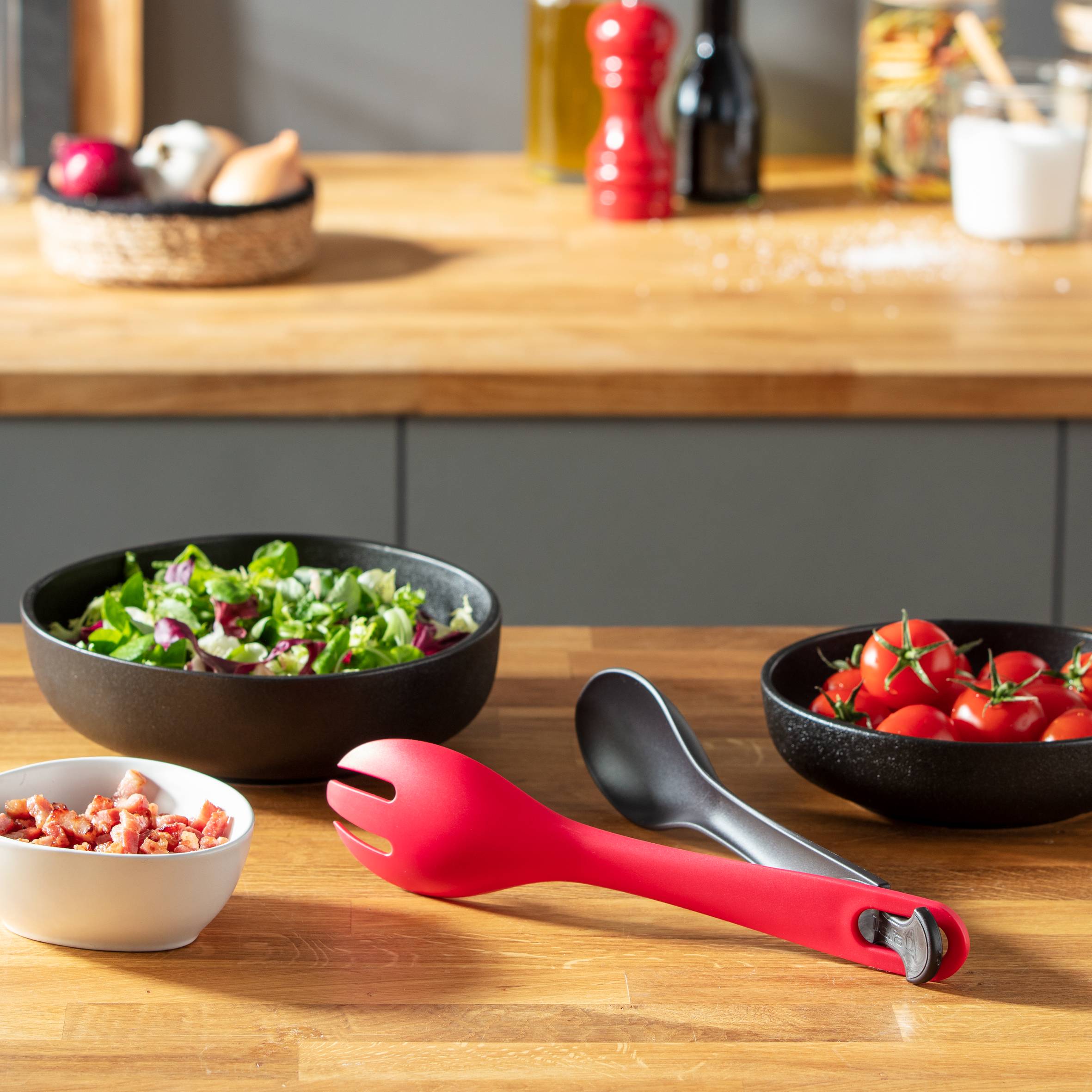 Szczypce do sałaty TEFAL INGENIO