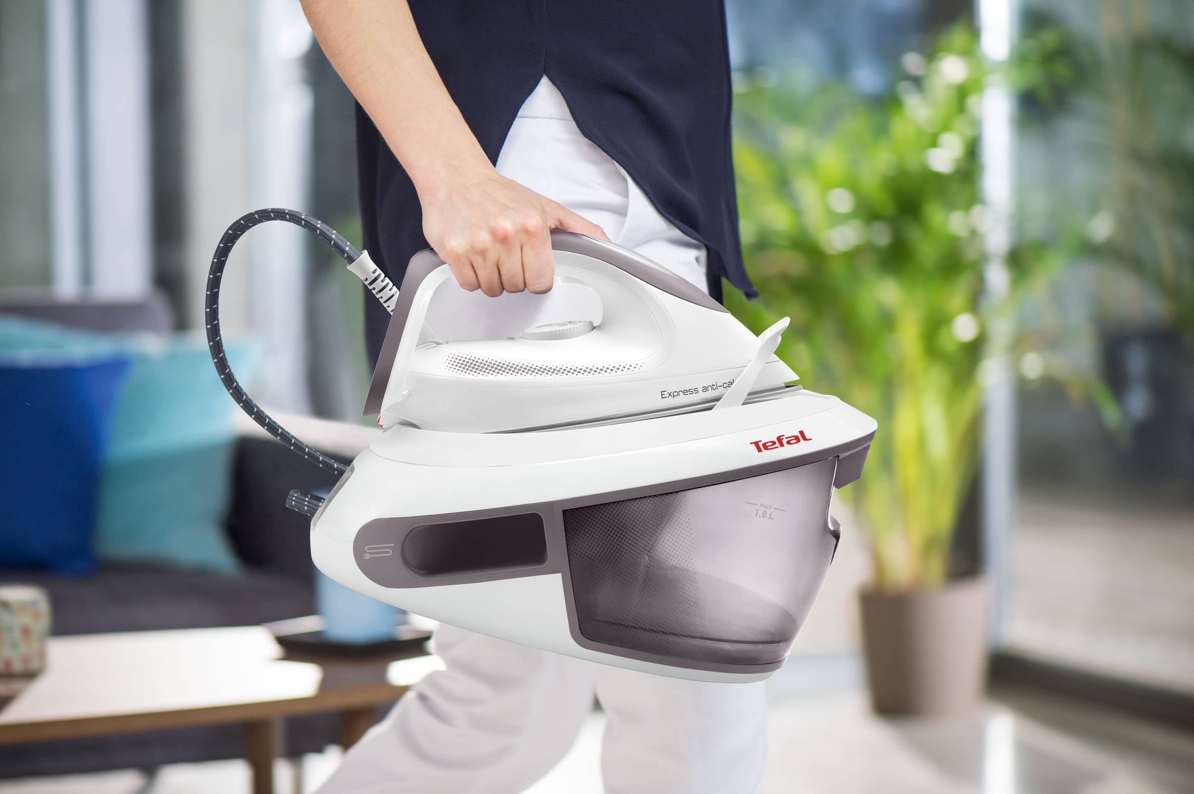 Generator pary TEFAL EXPRESS ANTI-CALC SV8011