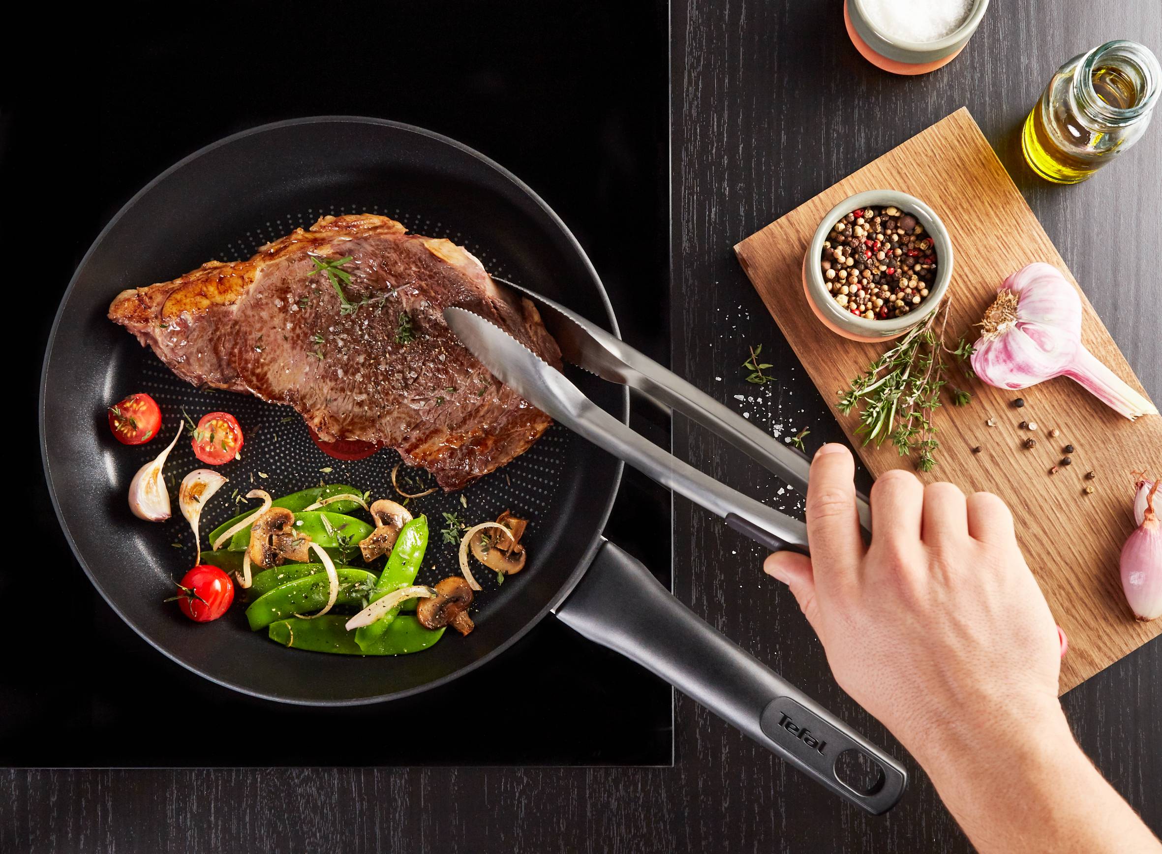 Zestaw patelni TEFAL ULTIMATE 22/28cm