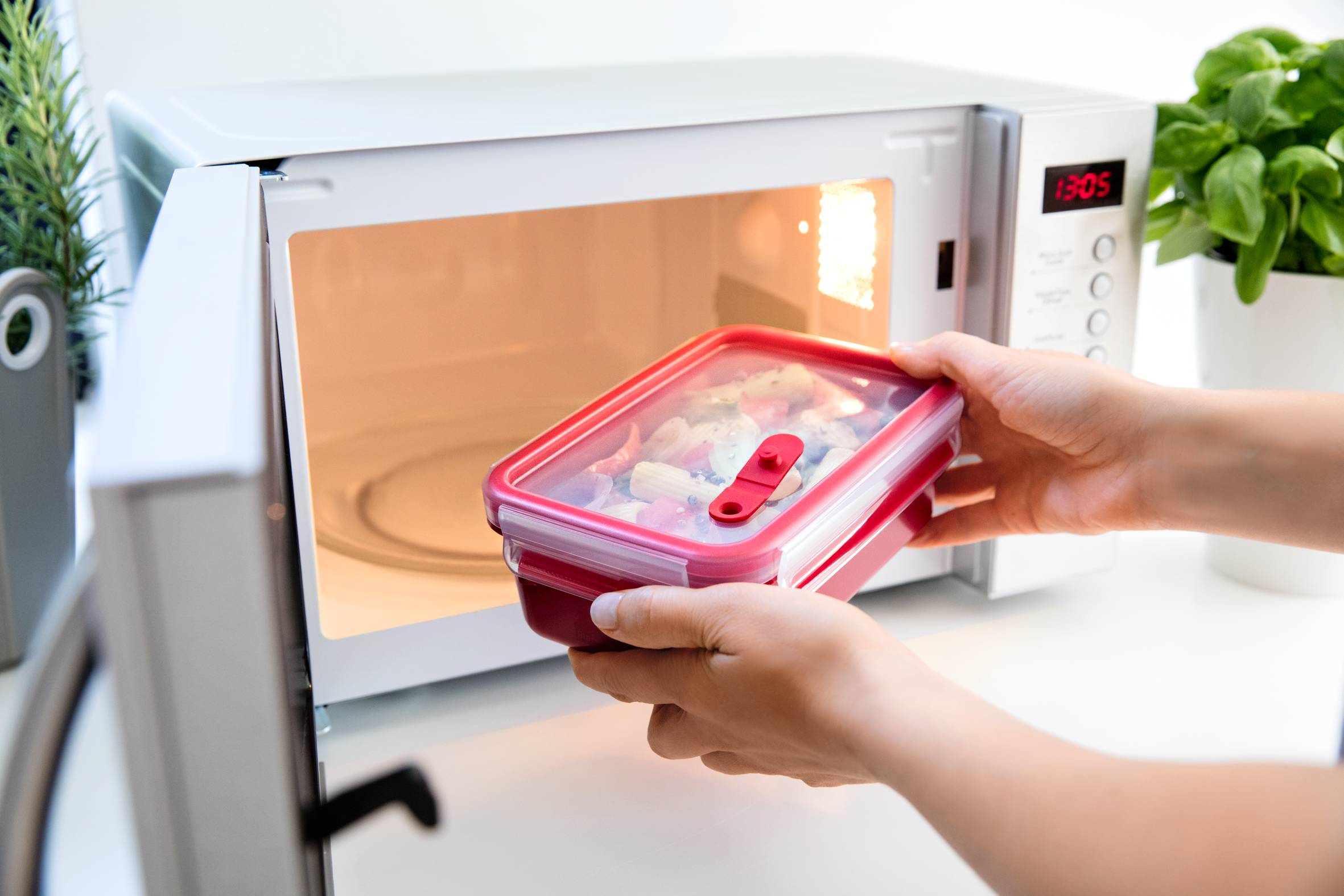 POJEMNIK CLIP&MICRO PROSTOKĄTNY 0.55L 