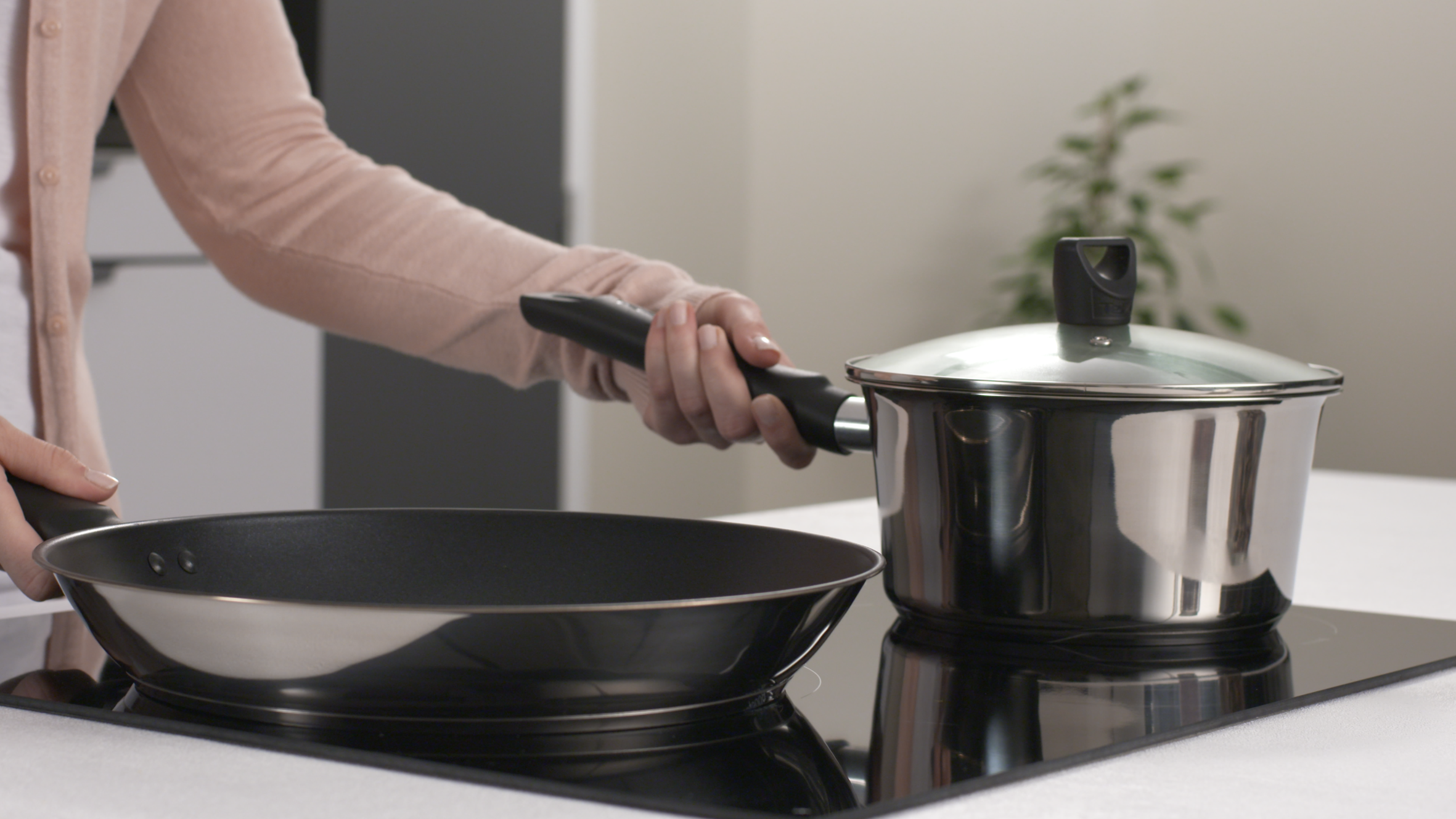 Zestaw patelni i garnków z pokrywkami TEFAL SIMPLEO - 6 elementów