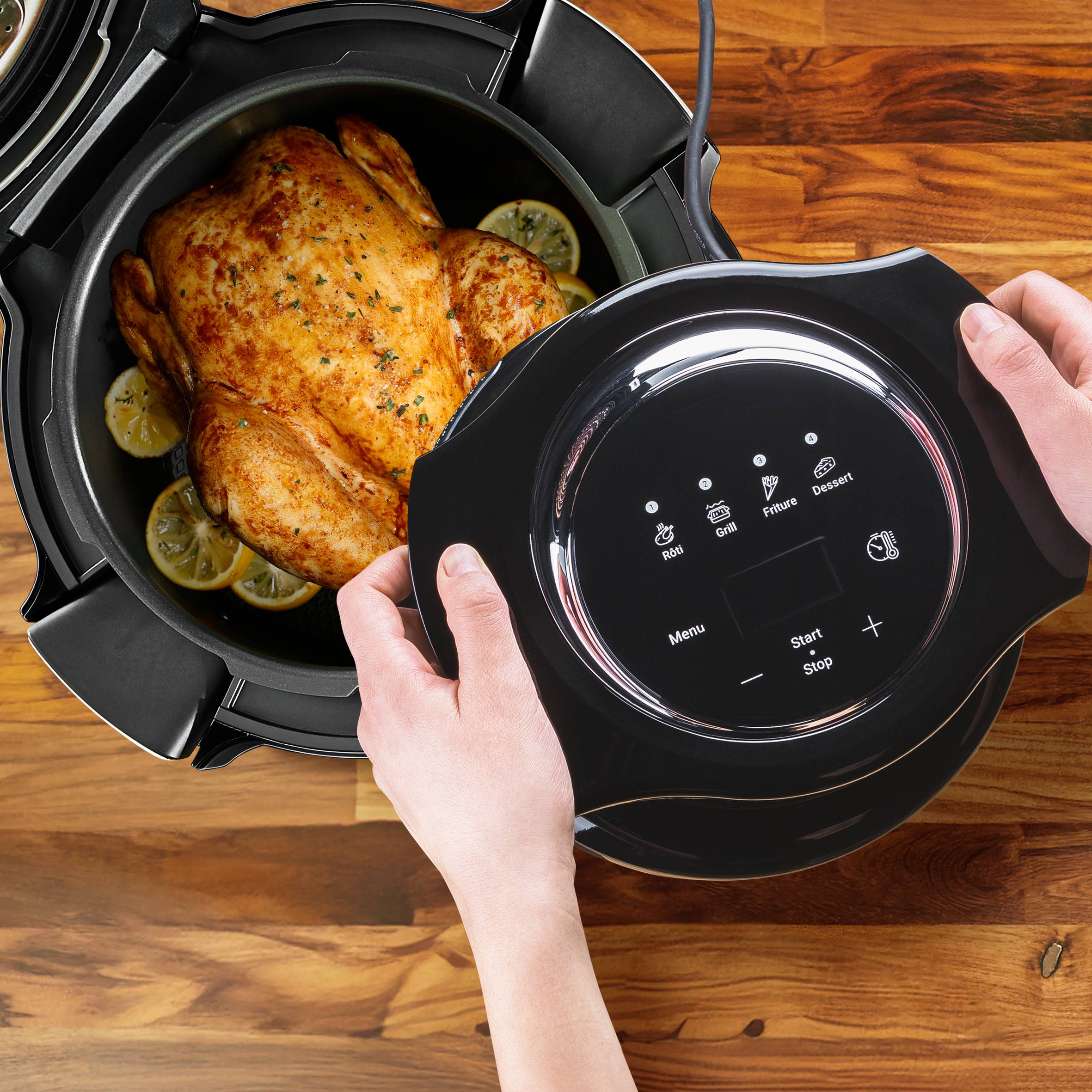 Multicooker TEFAL Cook4me Touch Pro z pokrywą Extra Crisp. Wbudowana waga
