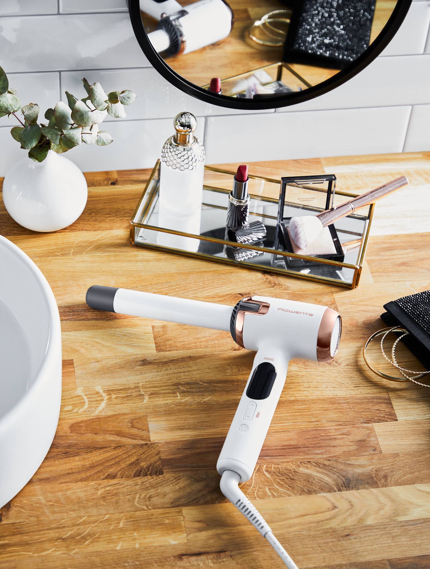 Lokówka do włosów, Rowenta Ultimate, jonizacja, zimny nadmuch, wyświetlacz