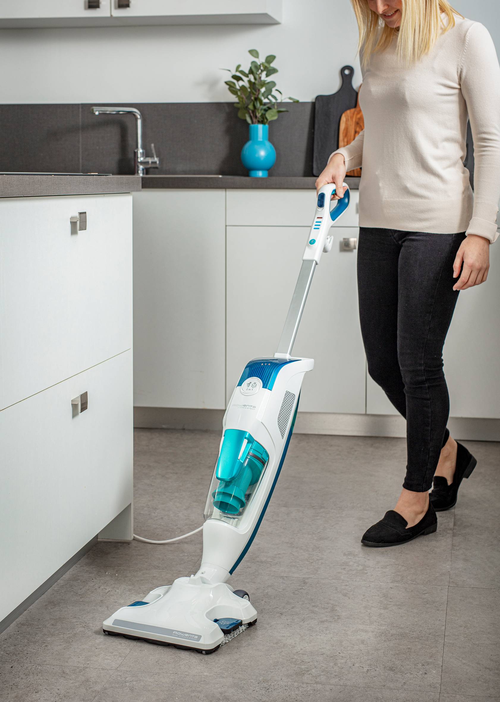 Clean & Steam Revolution VP7777 Dezynfekuje za pomocą pary