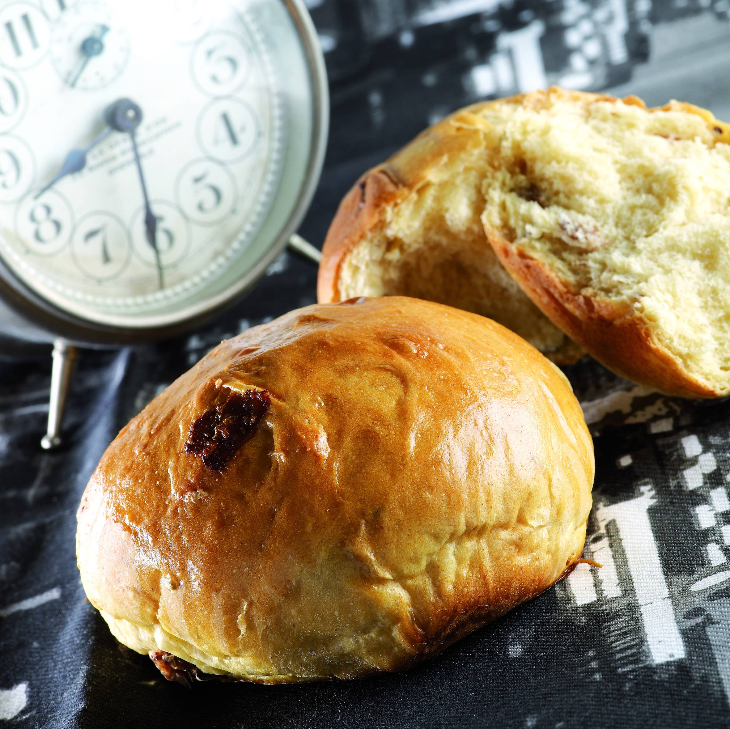 Wypiekacz do chleba, Bread of the world PF6118, 19 programów, 1600W, 1,5kg