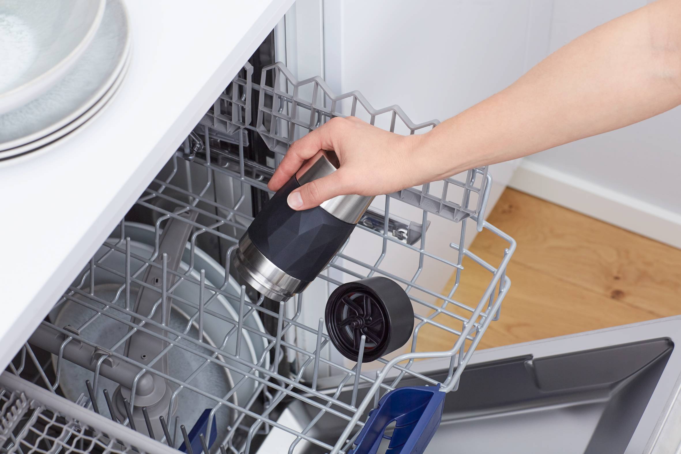  Kubek termiczny TEFAL TRAVEL MUG COMPACT 0.3L czarny 