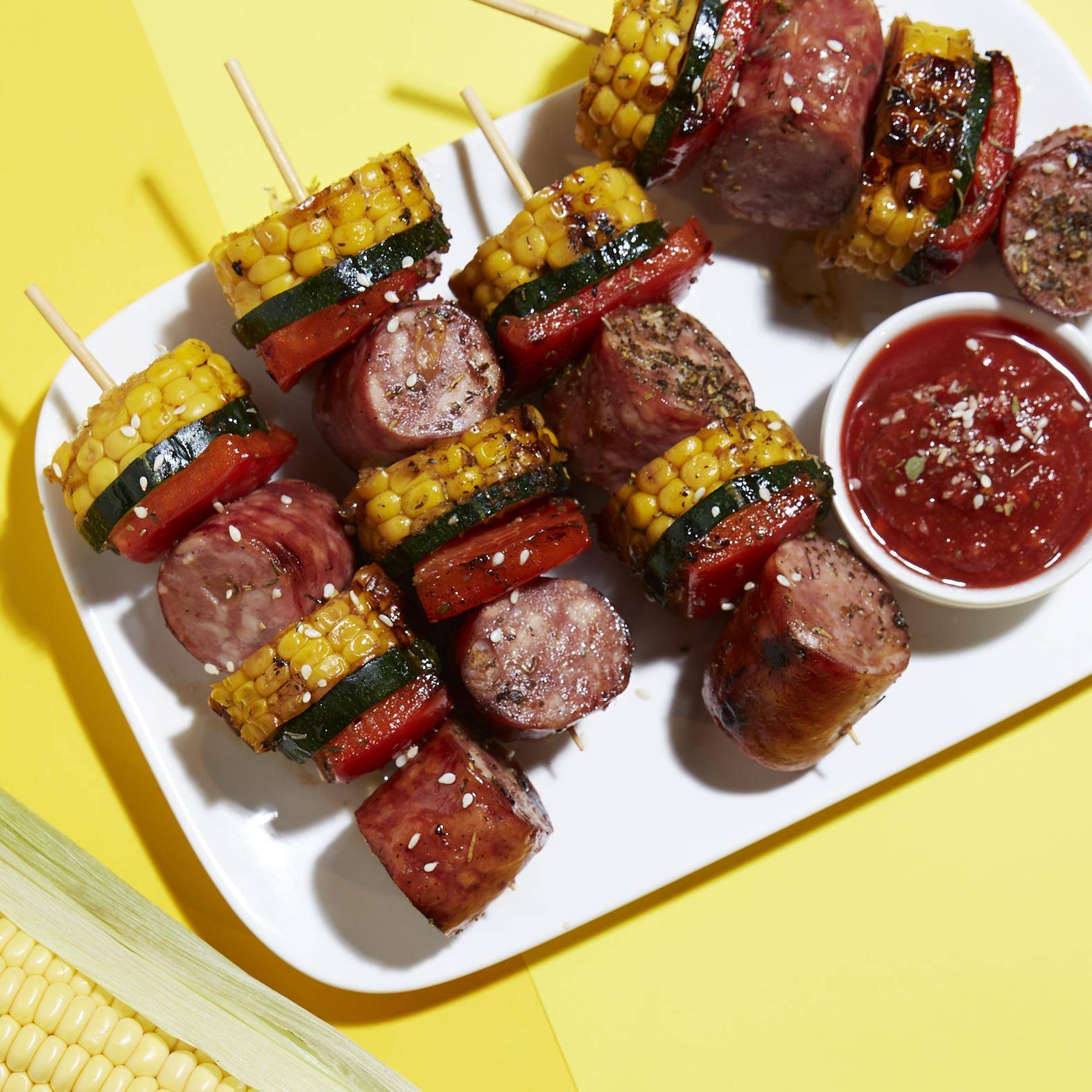 Szaszłyki z kiełbasą i warzywami - przepisy OptiGrill 2in1 | Tefal