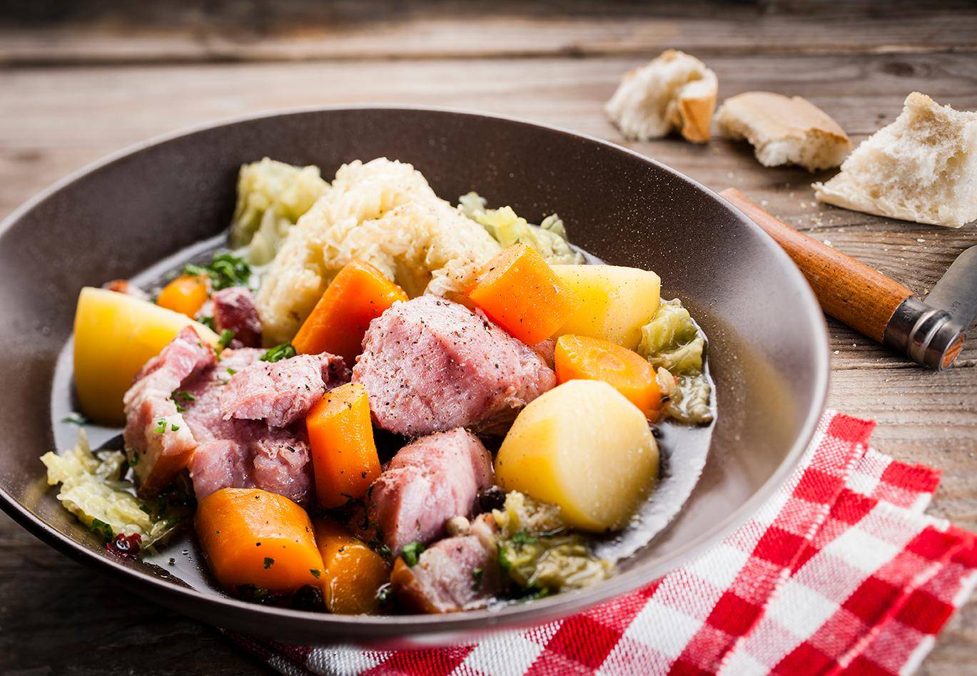 Tradycyjny gulasz z kapusty - przepisy Cook4Me | Tefal