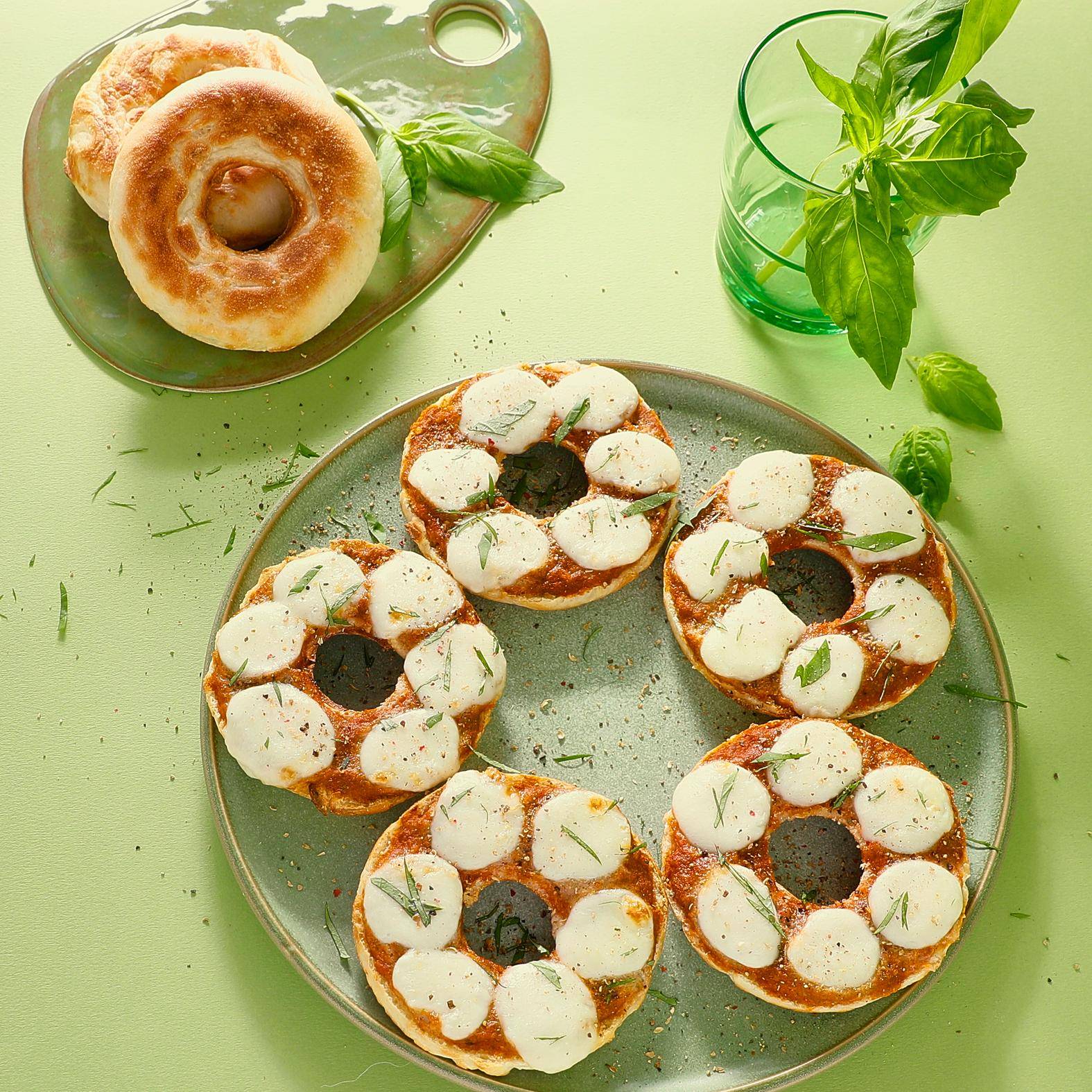 Bajgle pizzowe - przepisy Snack Collection MECHANICAL | Tefal