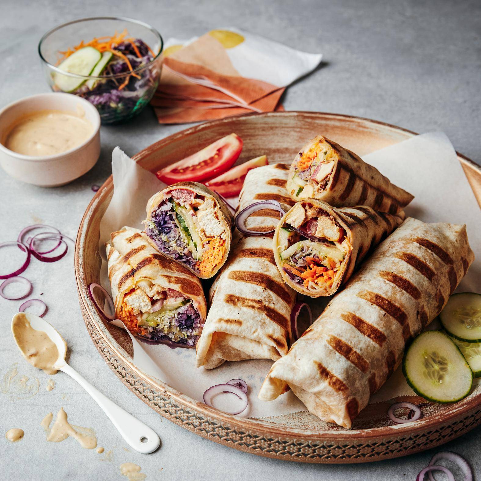 Grillowana szaorma z sosem chipotle - przepisy OptiGrill 2in1 | Tefal