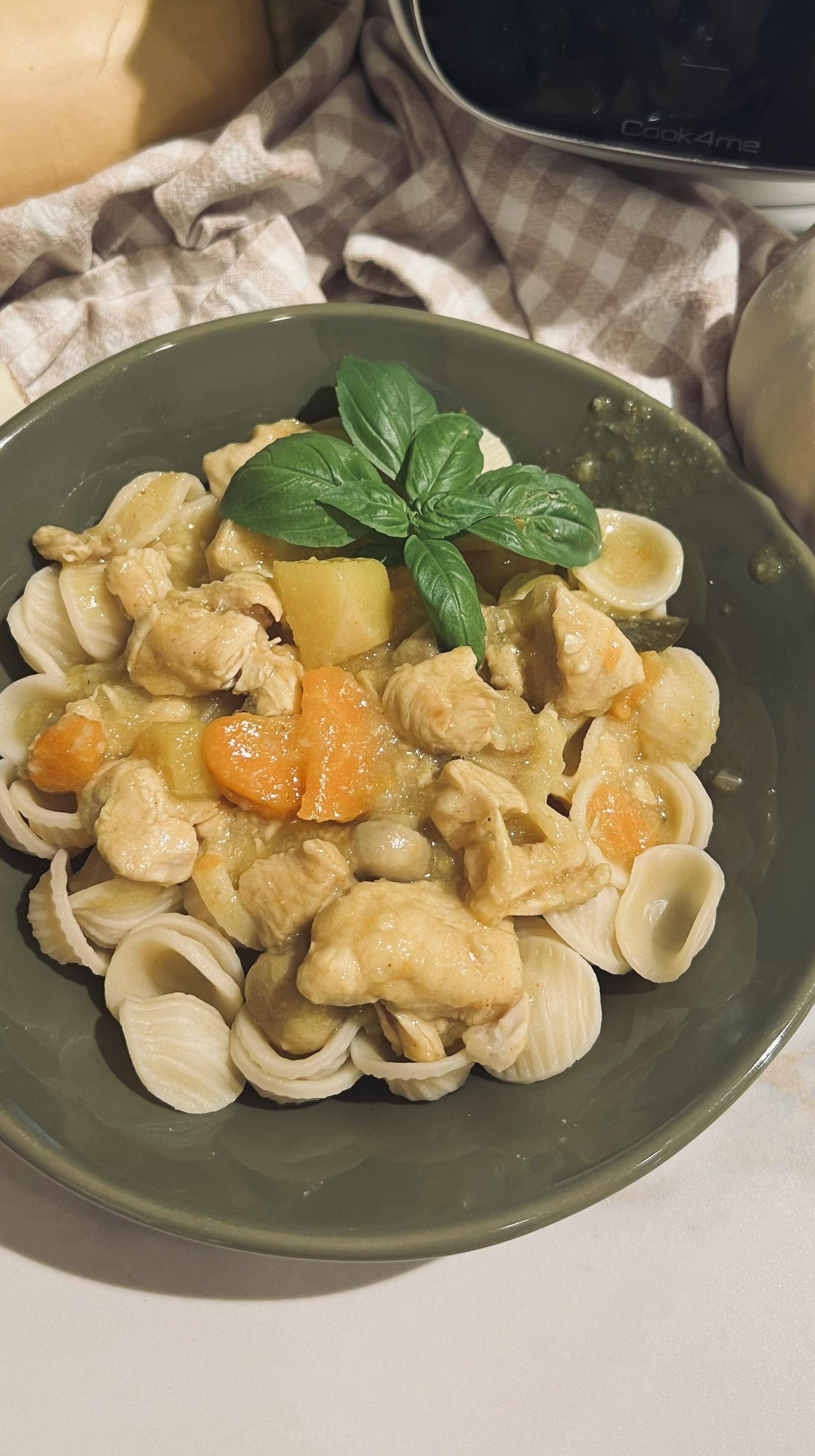 Jesienny gulasz z indyka i dyni - przepisy Cook4Me | Tefal