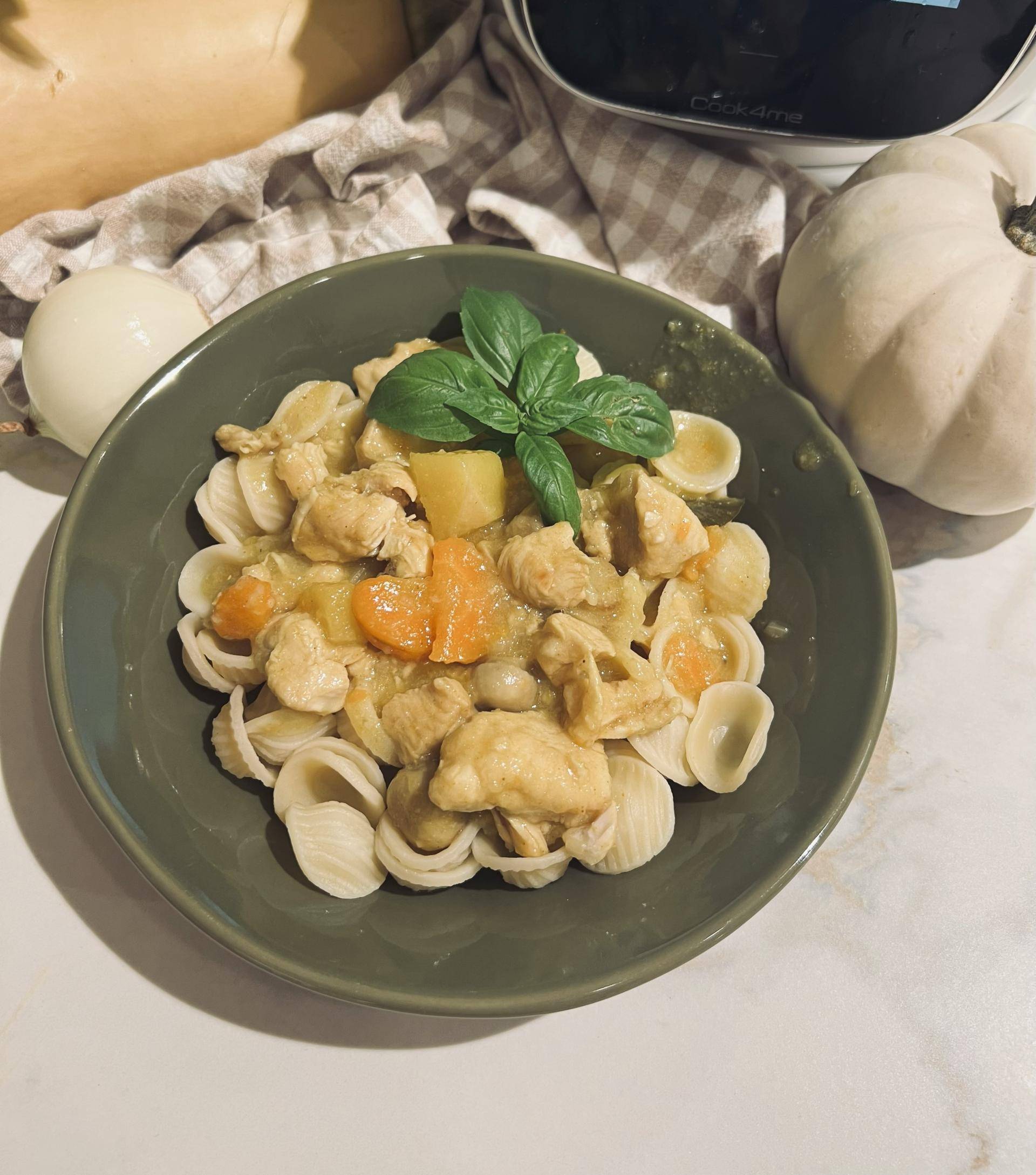 Jesienny gulasz z indyka i dyni - przepisy Cook4Me | Tefal