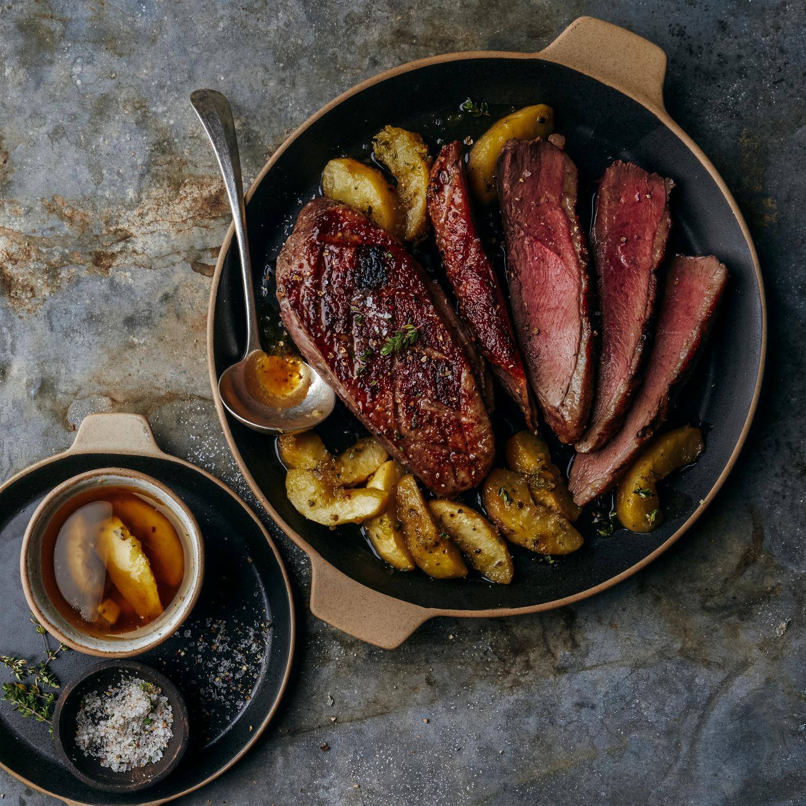 Pierś z kaczki w jabłkach - przepisy OptiGrill 2in1 | Tefal