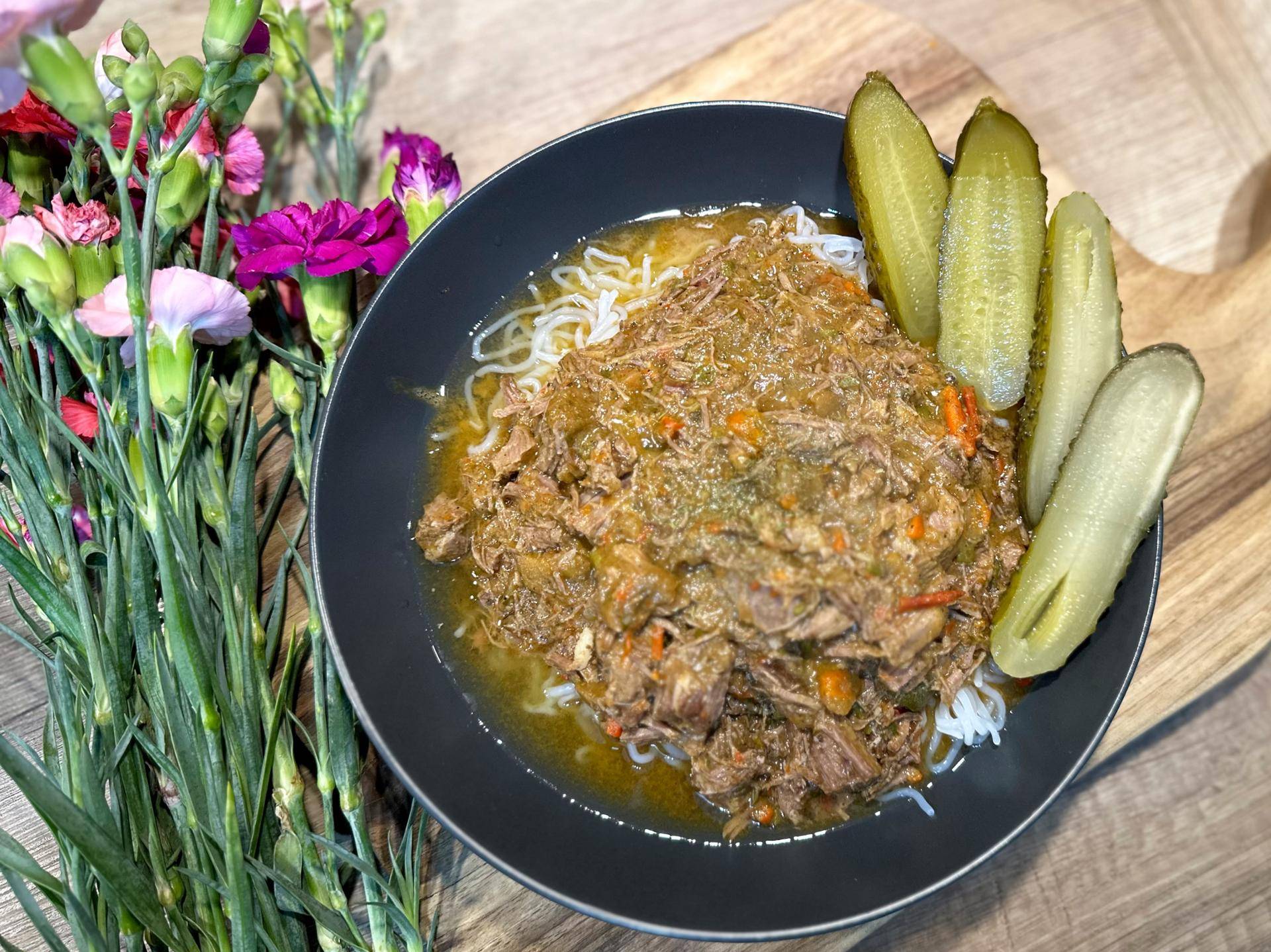 Gulasz wołowy z makaronem konjac - przepisy Cook4Me | Tefal