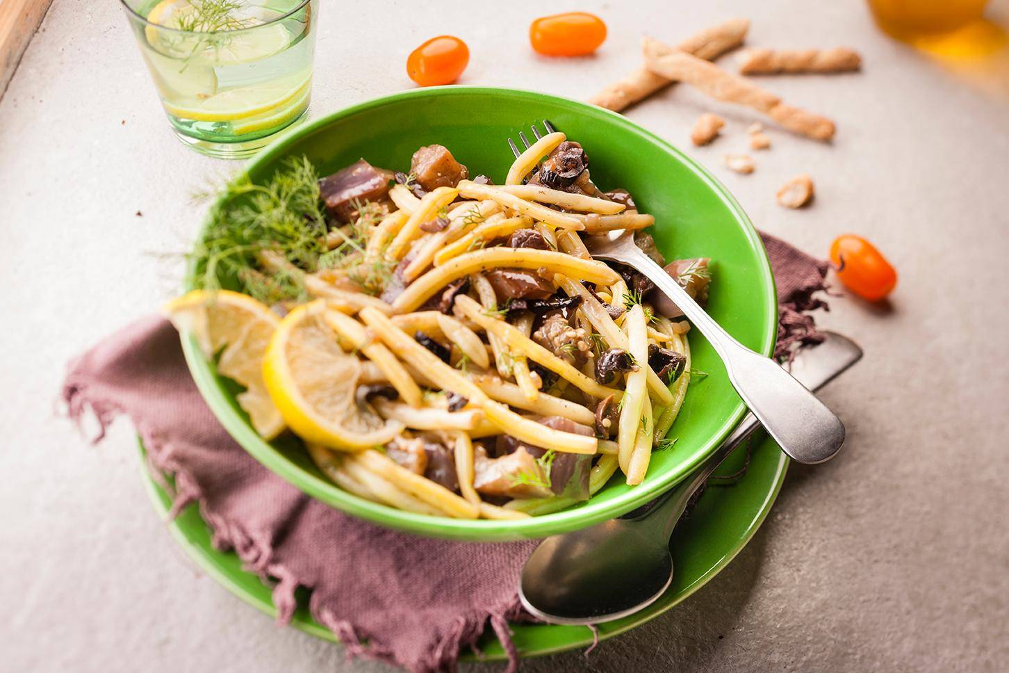 Fasola masłowa z oliwkami - przepisy Cook4Me | Tefal