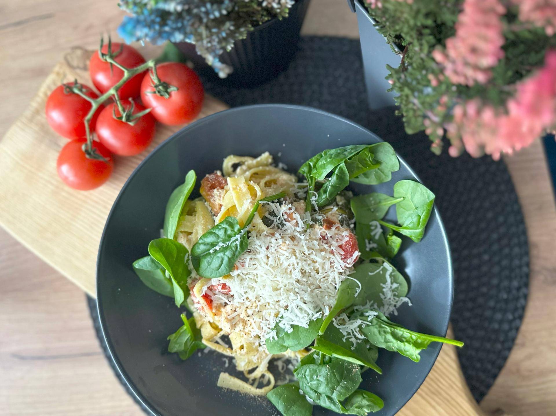 Łosoś z makaronem - przepisy Cookeo V3 | Tefal