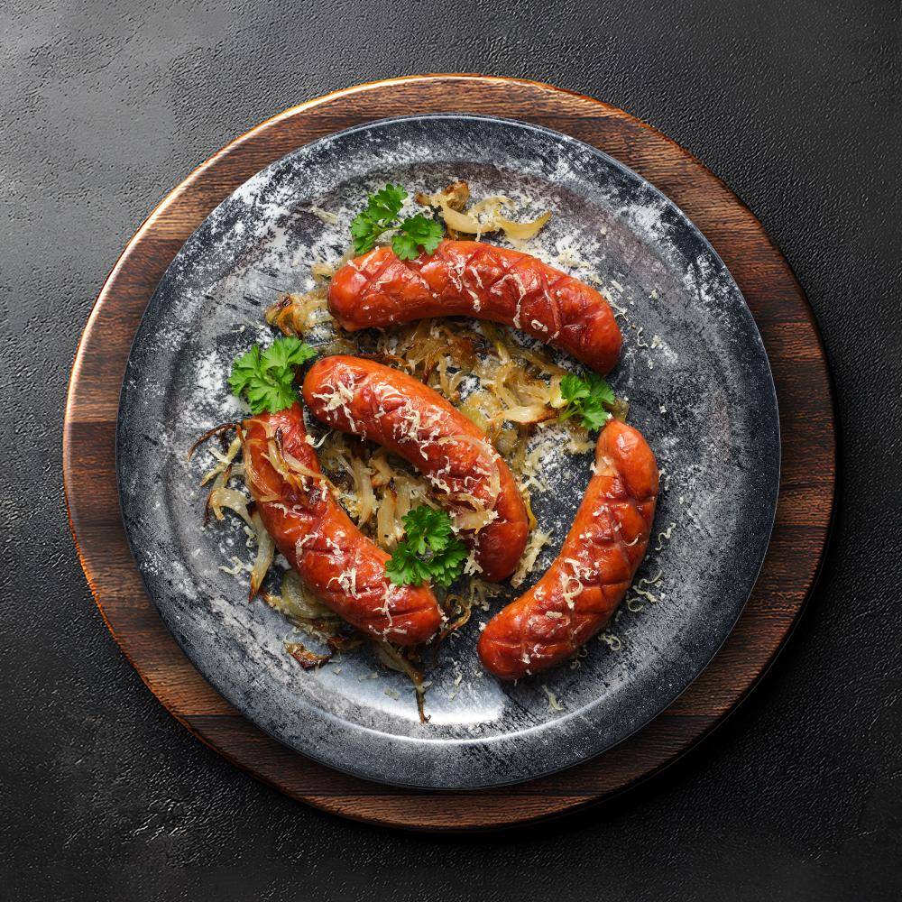 Pieczona kiełbasa śląska z karmelizowaną cebulką - przepisy EASY FRY & GRILL 2 in 1 DIGITAL | Tefal
