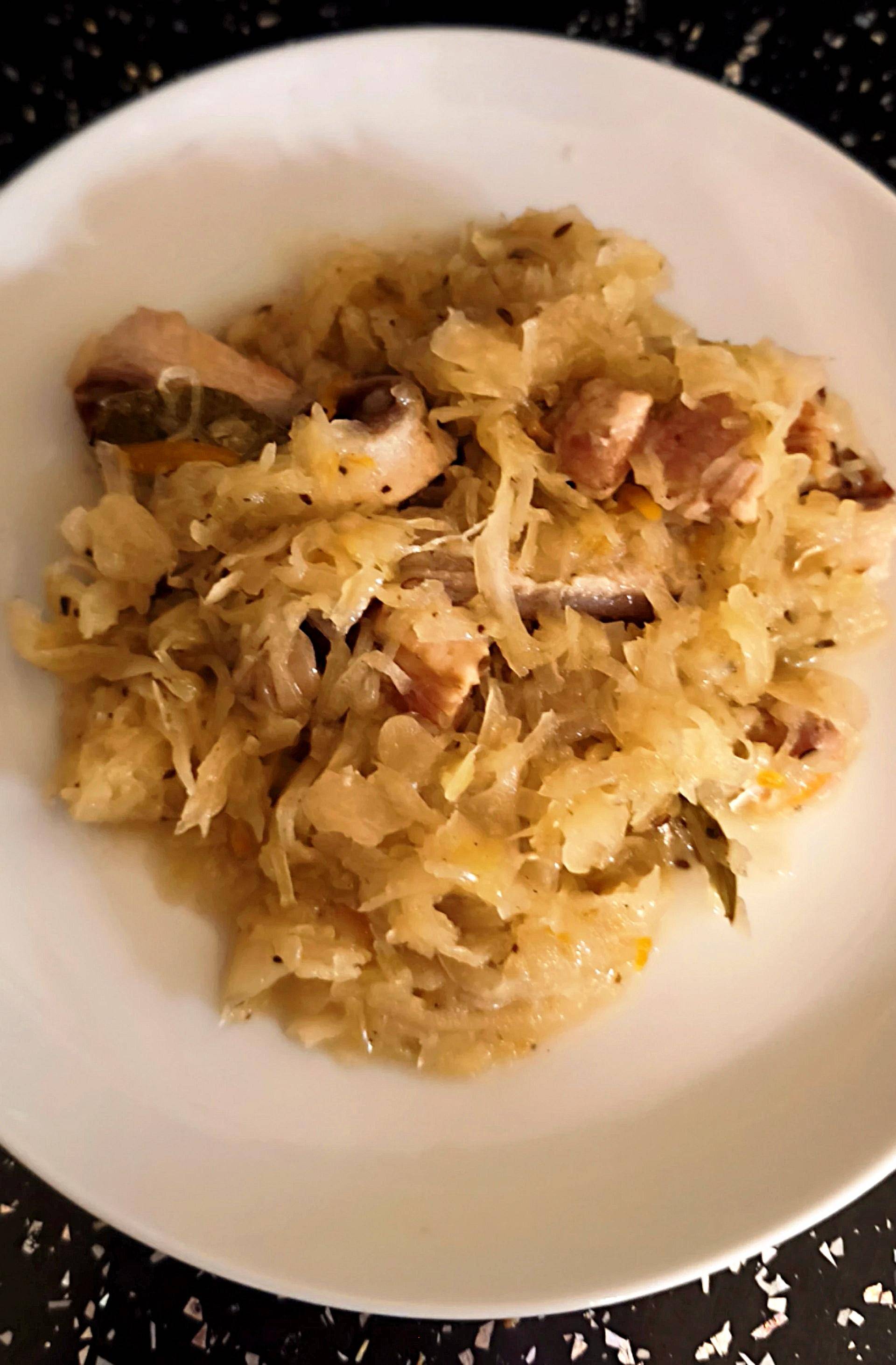 Kapusta kiszona duszona z boczkiem - przepisy Cookeo V3 | Tefal