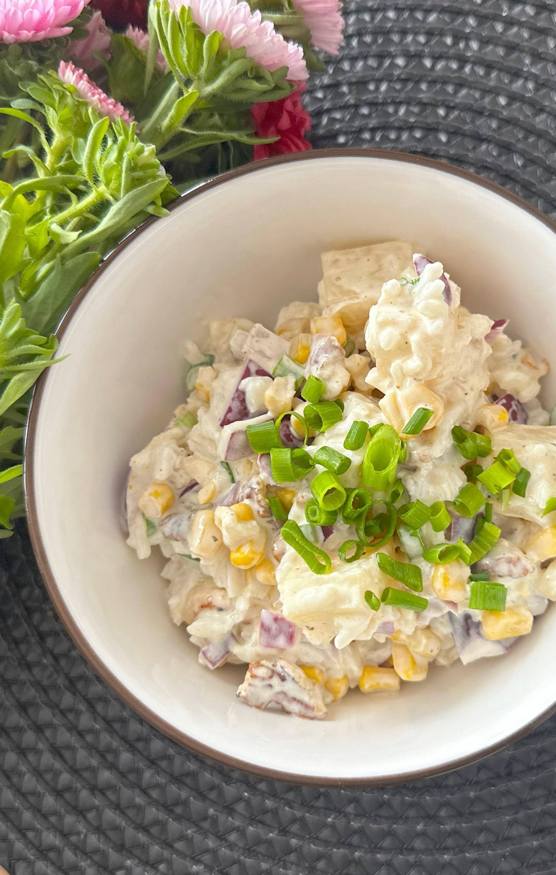 Sałatka z ananasem i kurczakiem - przepisy Cook4Me | Tefal