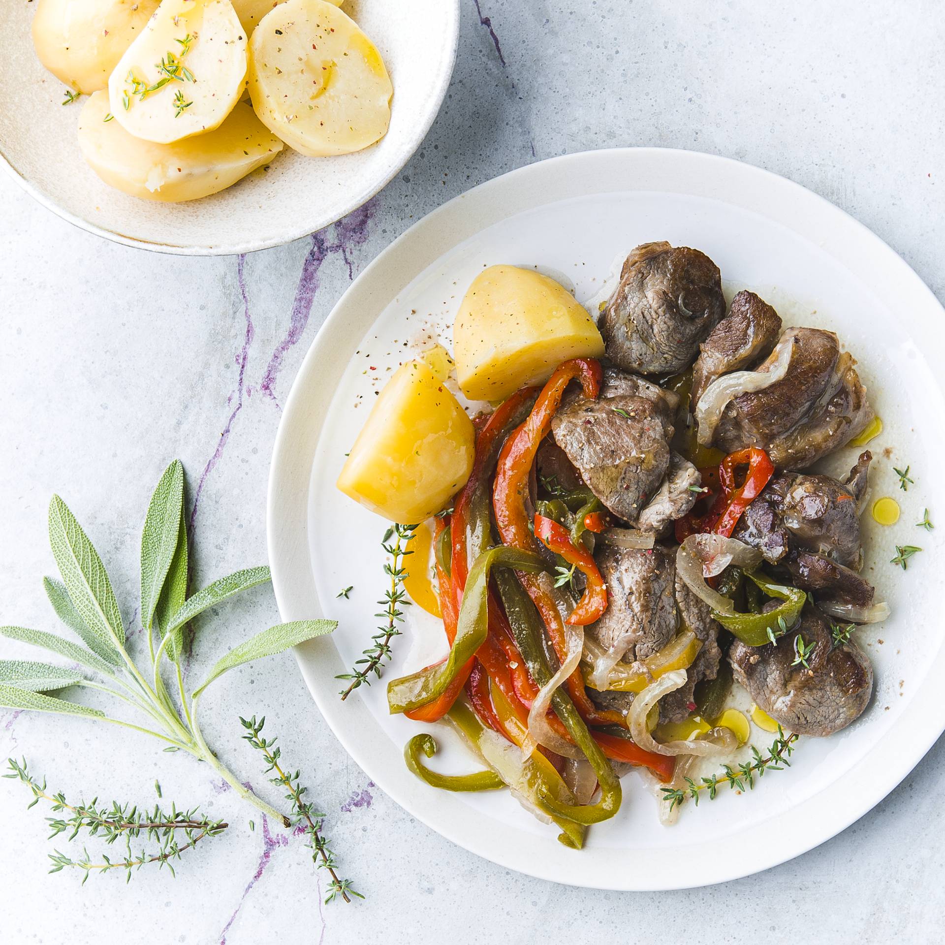 Jagnięcina z trzema paprykami - przepisy Cook4Me | Tefal