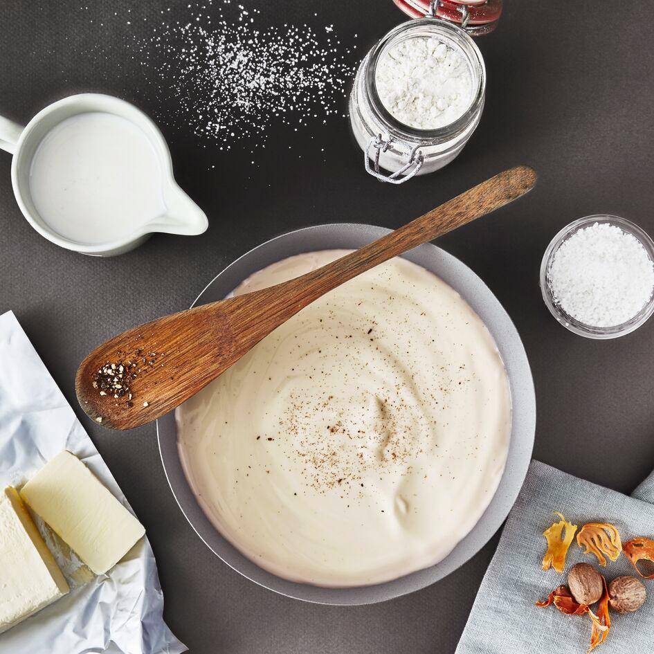 Klasyczny sos beszamelowy - przepisy Patelnie i Garnki | Tefal