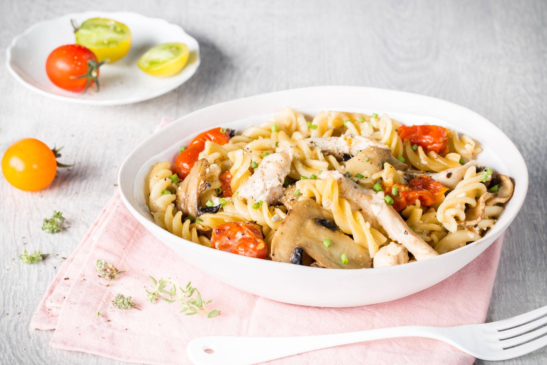 Jednogarnkowy makaron z kurczakiem - przepisy Cook4Me | Tefal