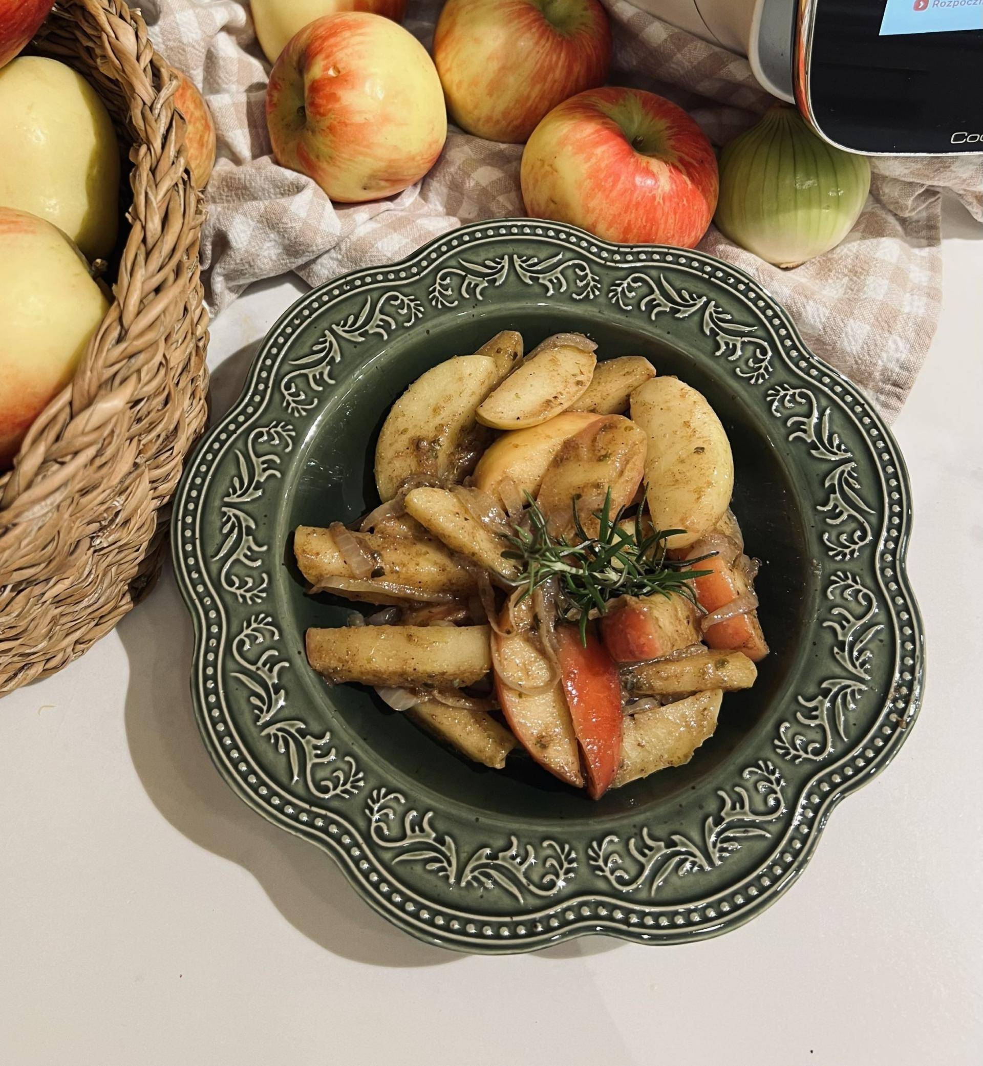 Jabłka z cebulą - przepisy Cook4Me | Tefal