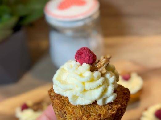 Keto muffiny korzenno-marchewkowe - przepisy Cook4Me | Tefal