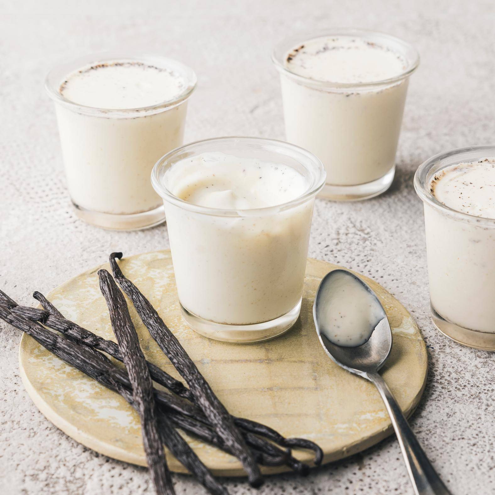 Jogurt waniliowy w kubeczkach - przepisy Easy fry Silence XL / Essential XL | Tefal