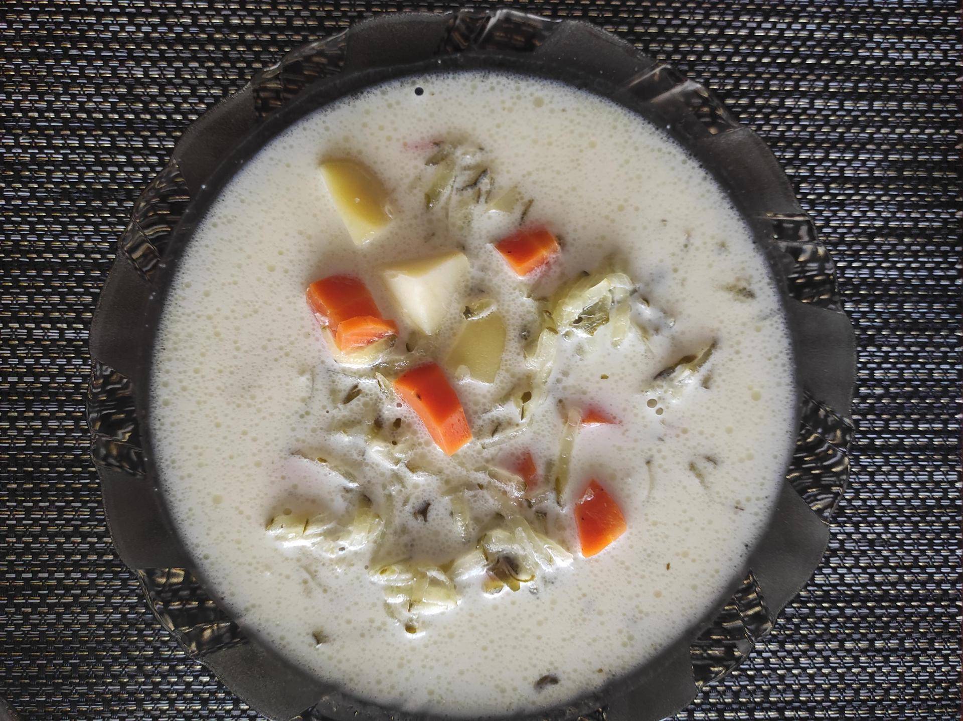 Zupa ogórkowa na rosole wg Karo - przepisy Cookeo V3 | Tefal