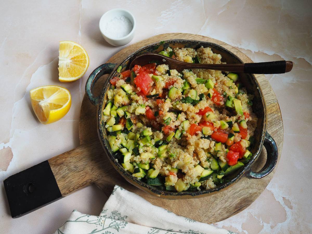 Sałatka z komosą ryżową wg Kiszki - przepisy Cook4Me | Tefal