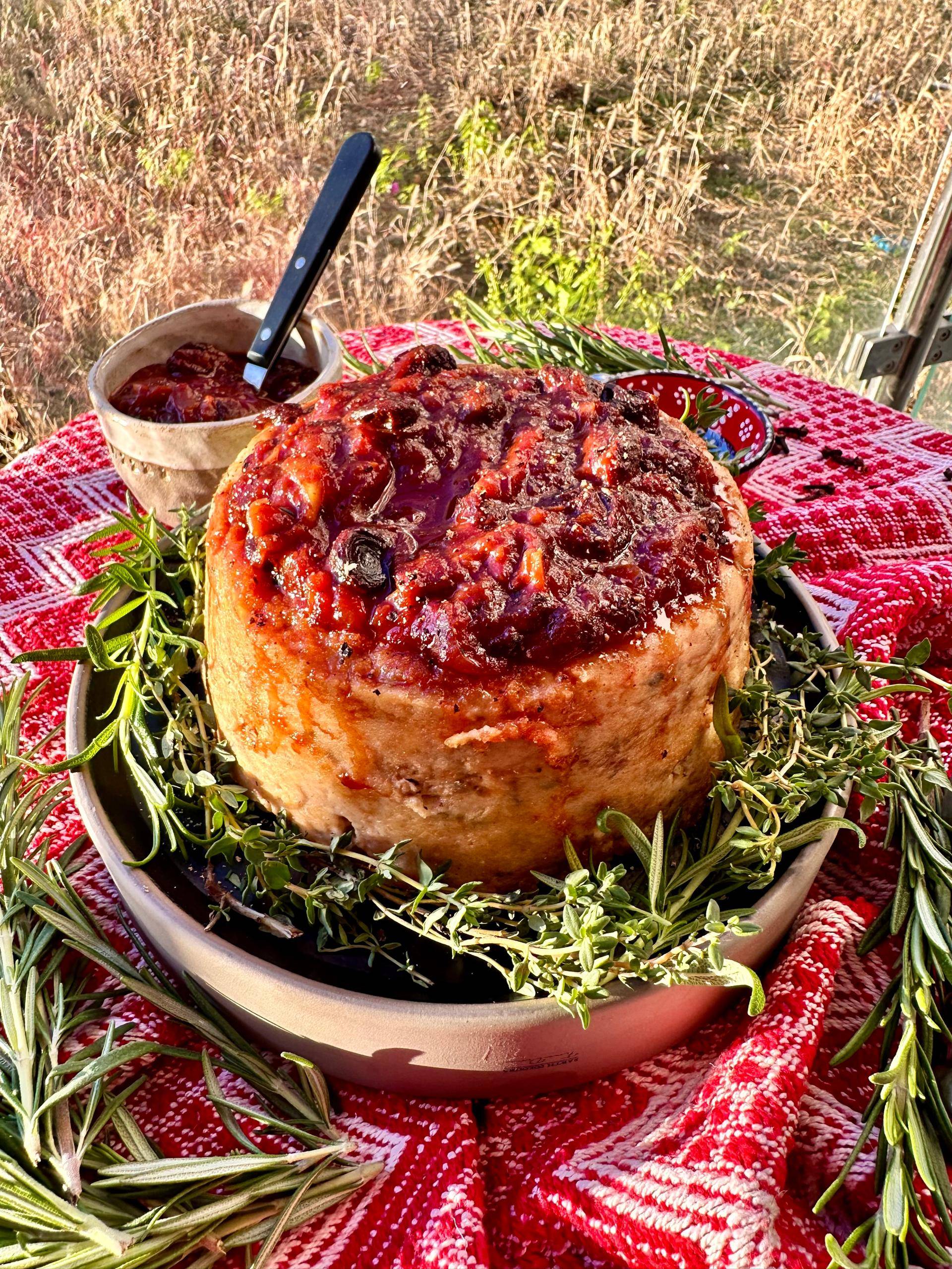 Wigilijny karp po żydowsku z chutneyem korzennym z rodzynek - przepisy Cook4Me | Tefal