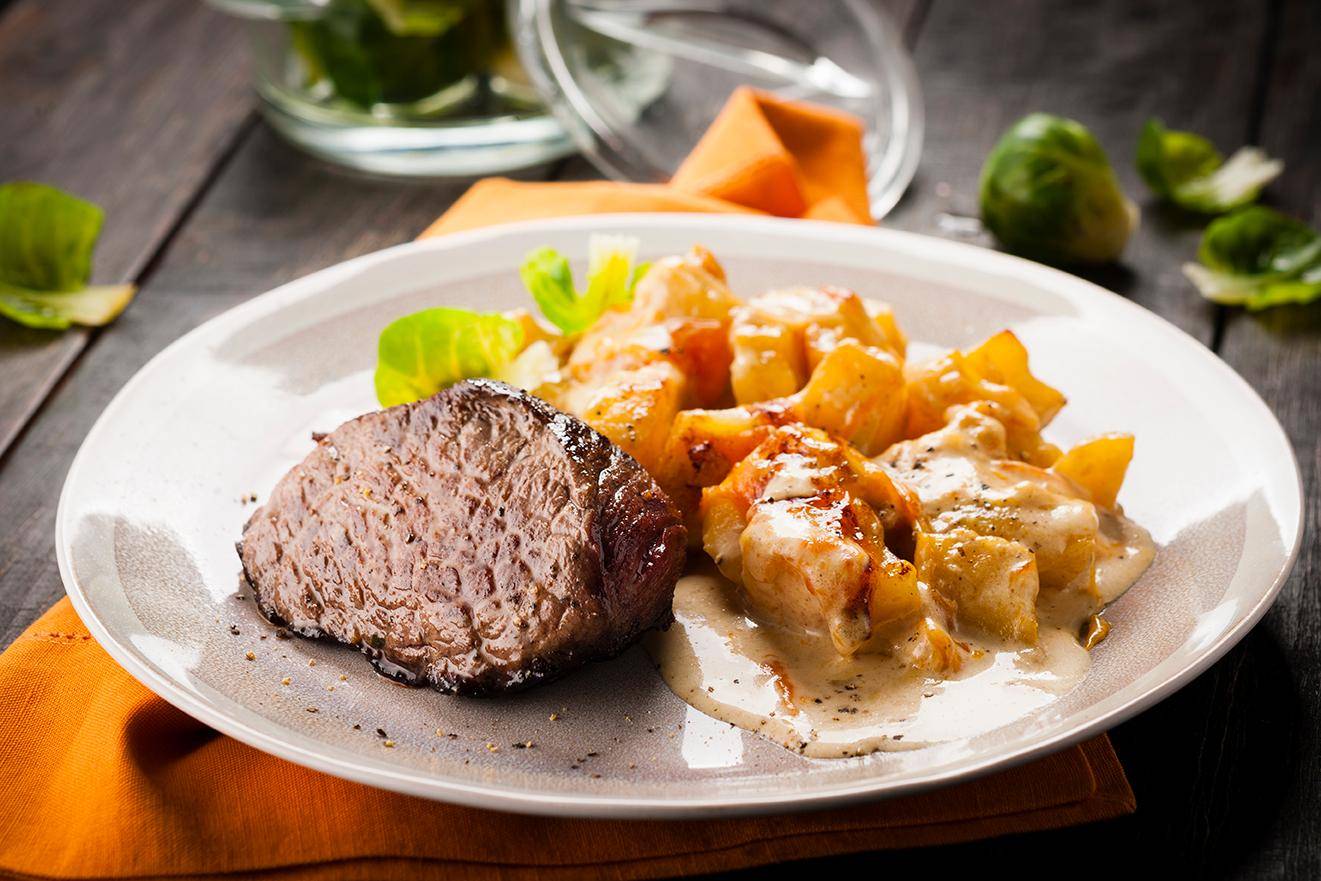 Ziemniaki z wołowiną i serem cheddar - przepisy Cook4Me | Tefal