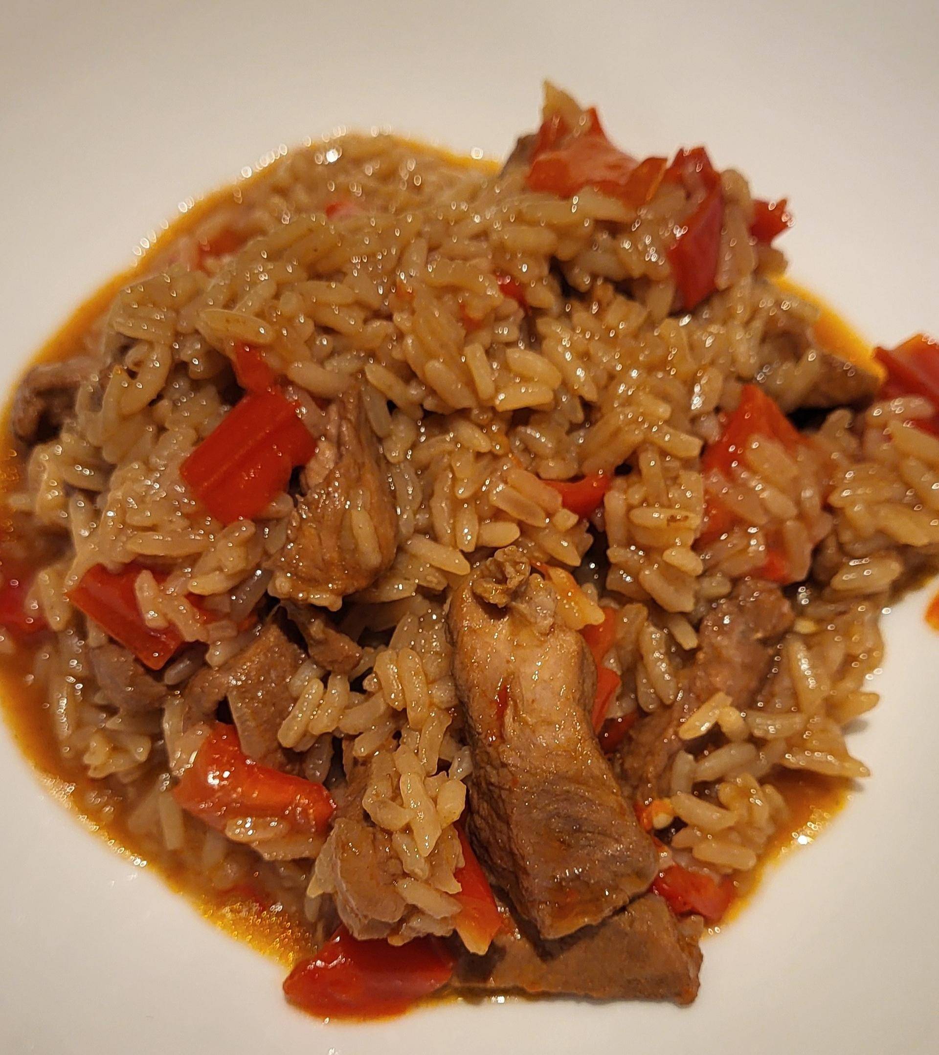 Polędwiczka wieprzowa w sosie pomidorowym z pieczarkami - przepisy Cookeo V3 | Tefal