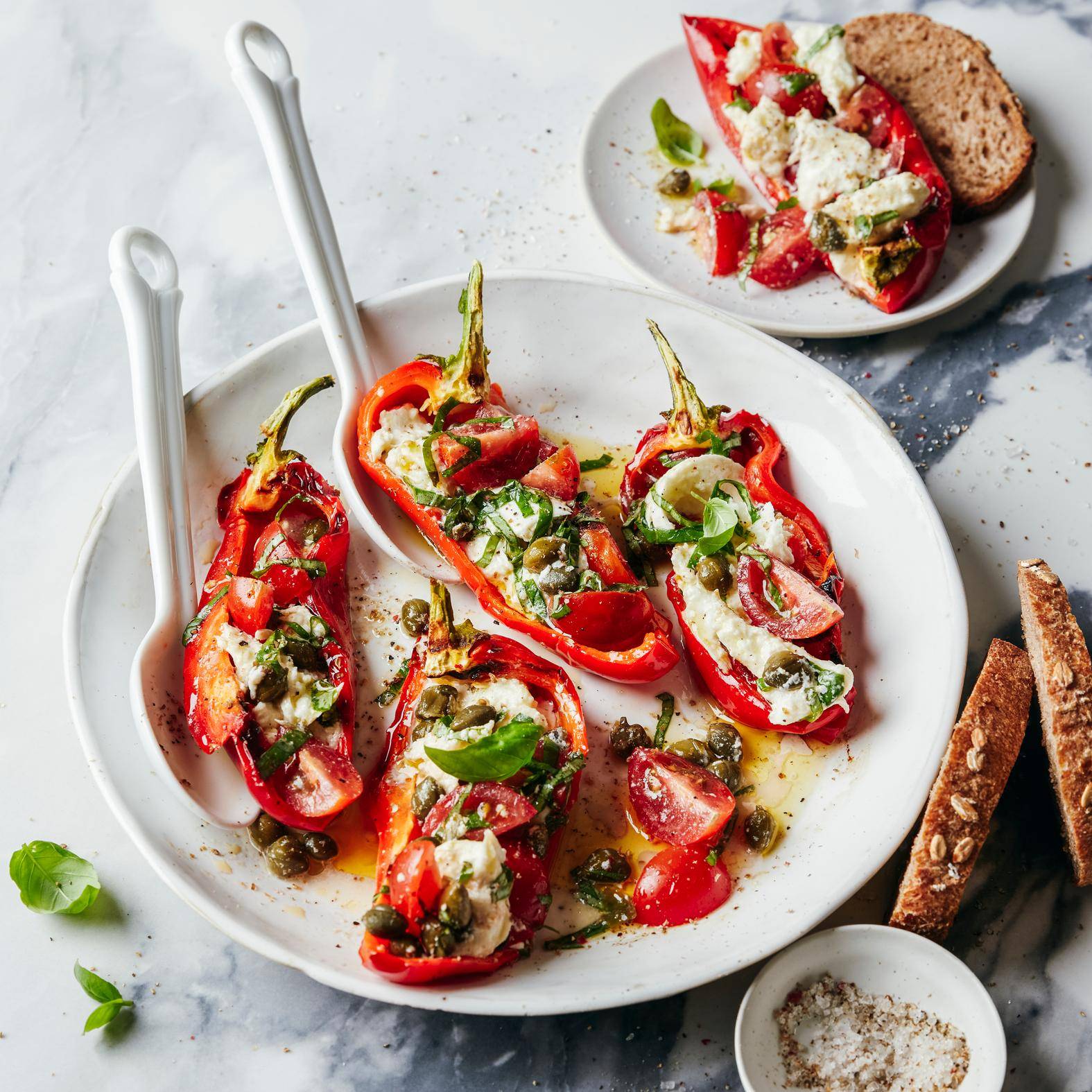 Nadziewane papryki po neapolitańsku - przepisy OptiGrill 2in1 | Tefal