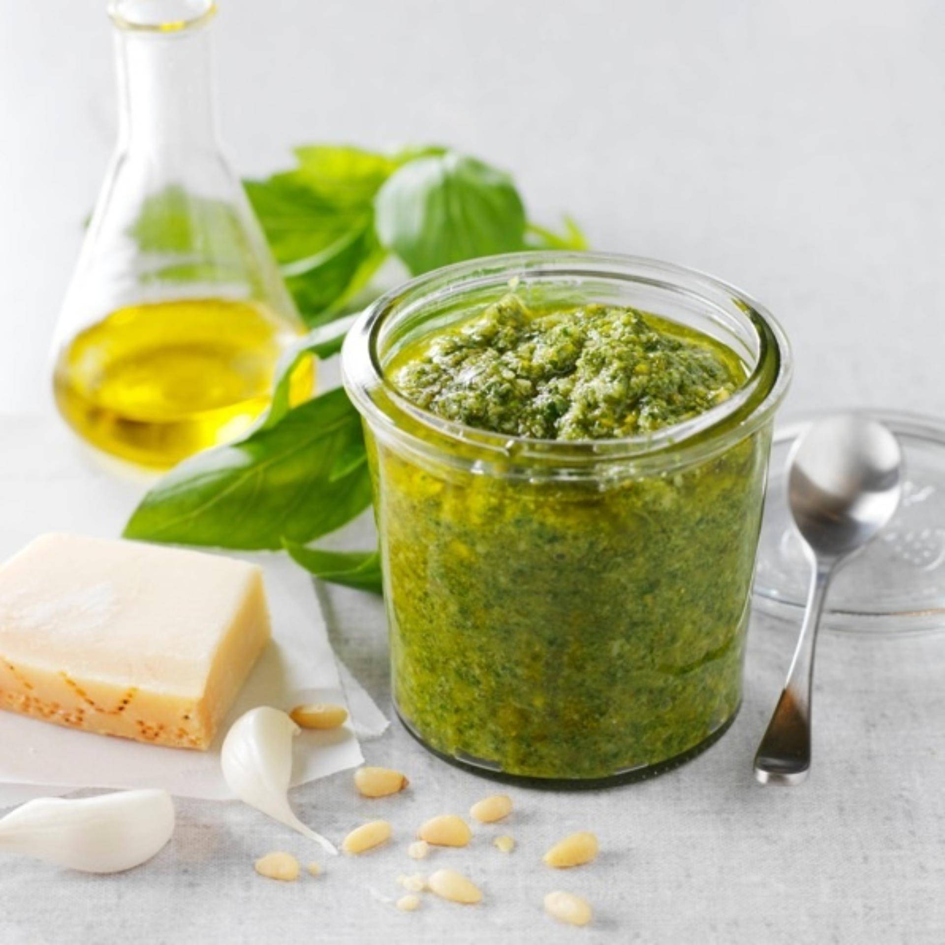 Klasyczne pesto z bazylią - przepisy Blendforce Cook | Tefal