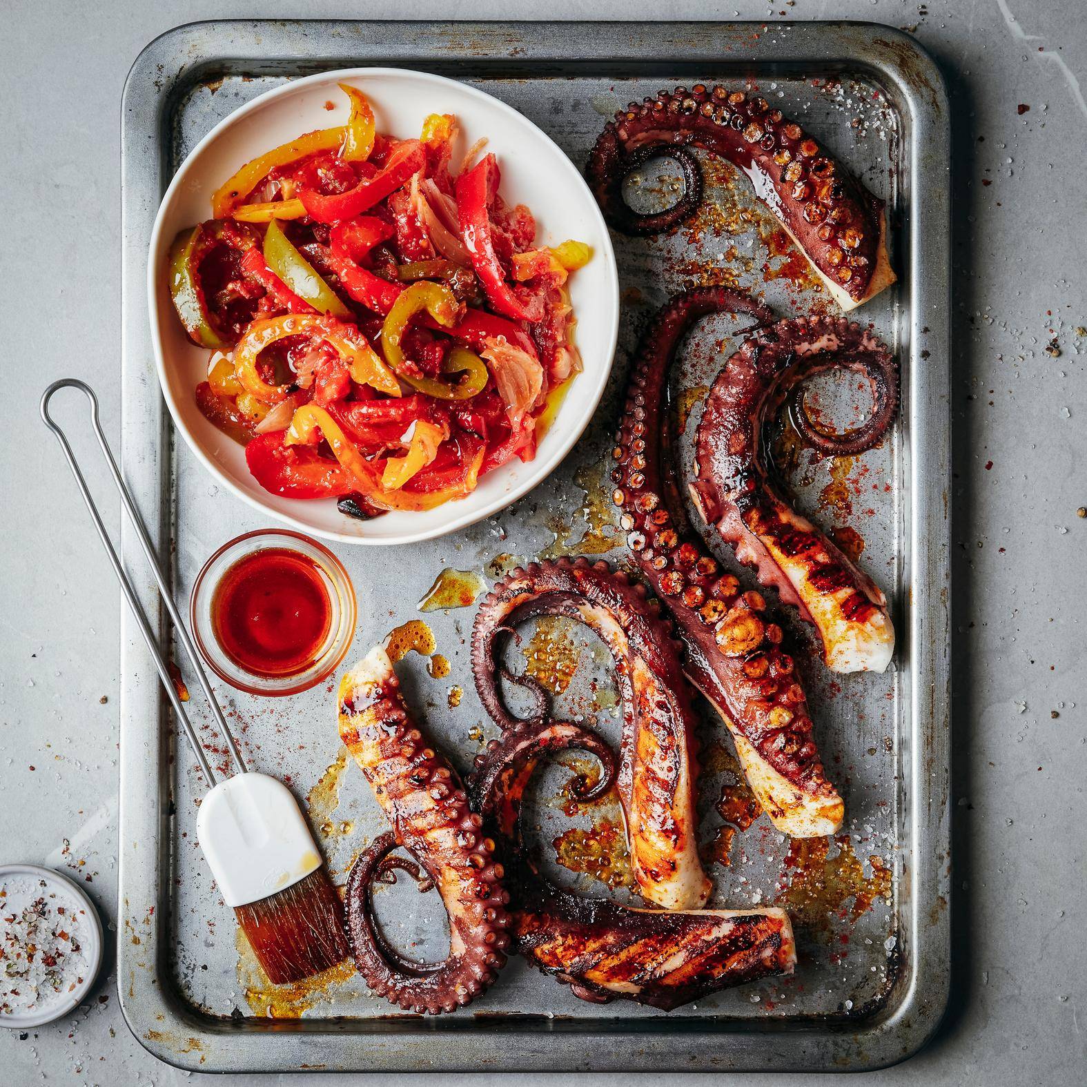 Grillowana ośmiornica z hiszpańską papryką - przepisy OptiGrill 2in1 | Tefal