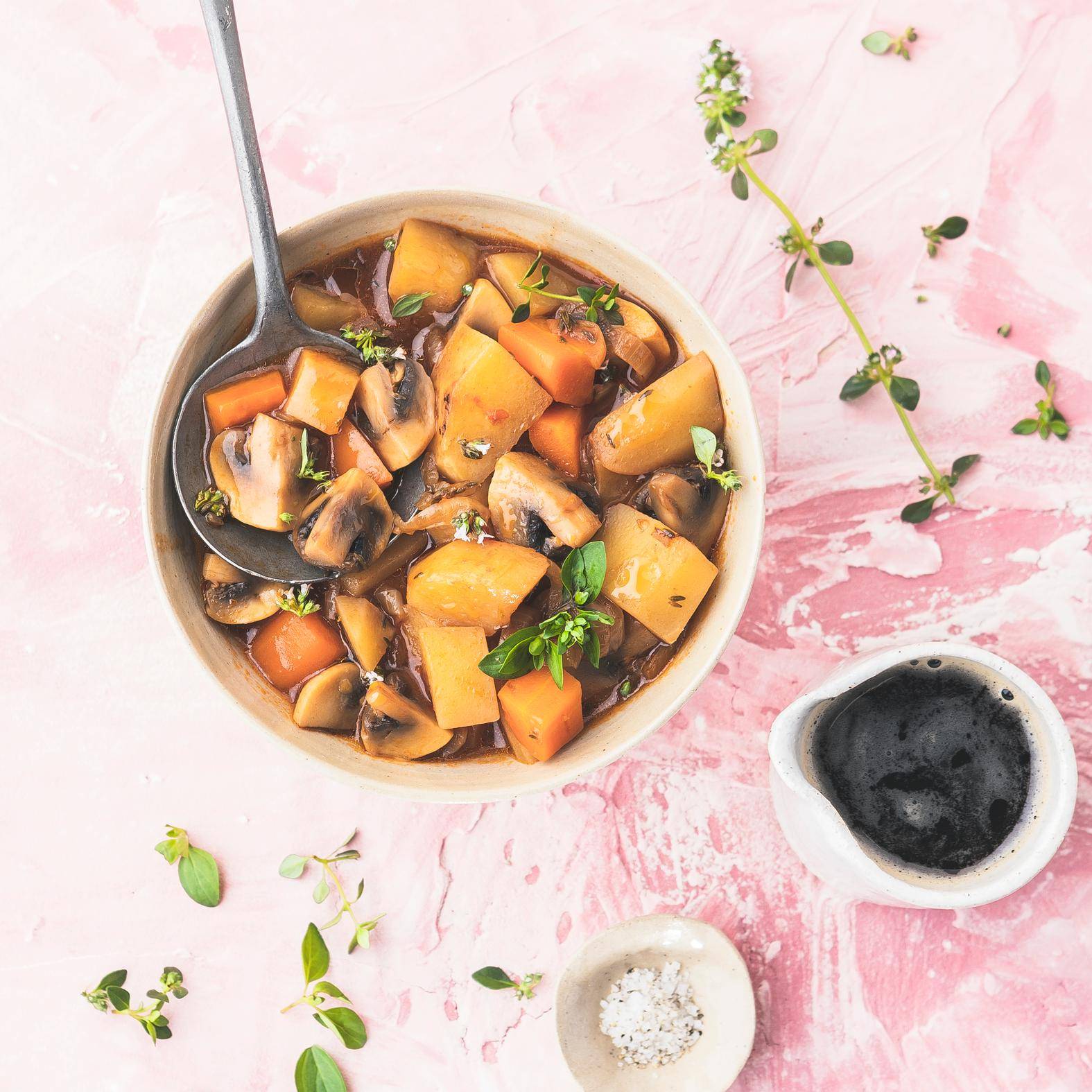 Wegetariański gulasz irlandzki - przepisy Cook4Me | Tefal