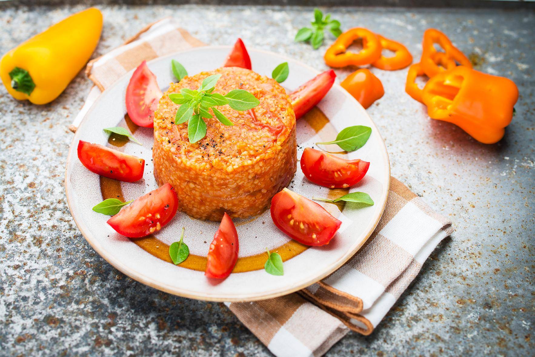 Kasza bulgur z pomidorami - przepisy Cook4Me | Tefal