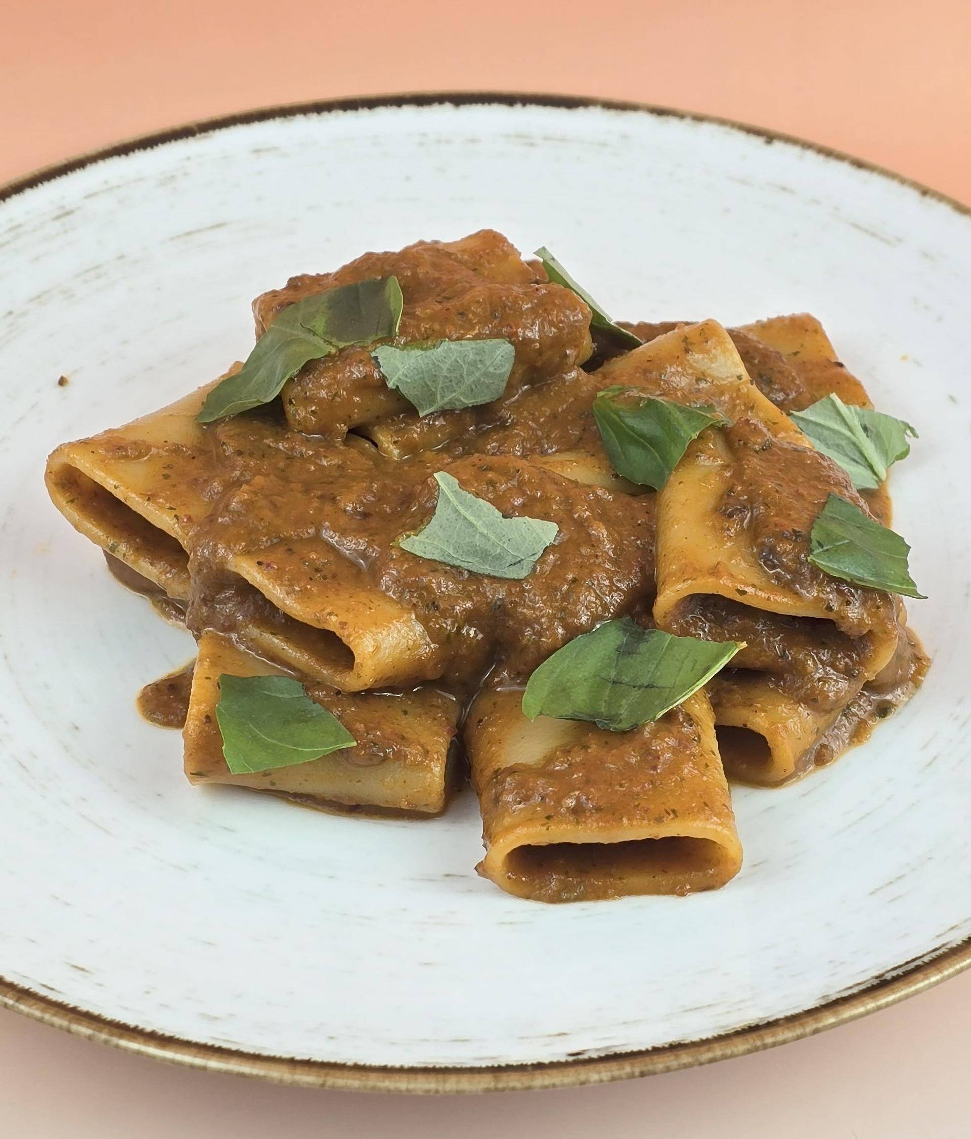 Paccheri z sosem z pieczonych pomidorów - przepisy Patelnie i Garnki | Tefal