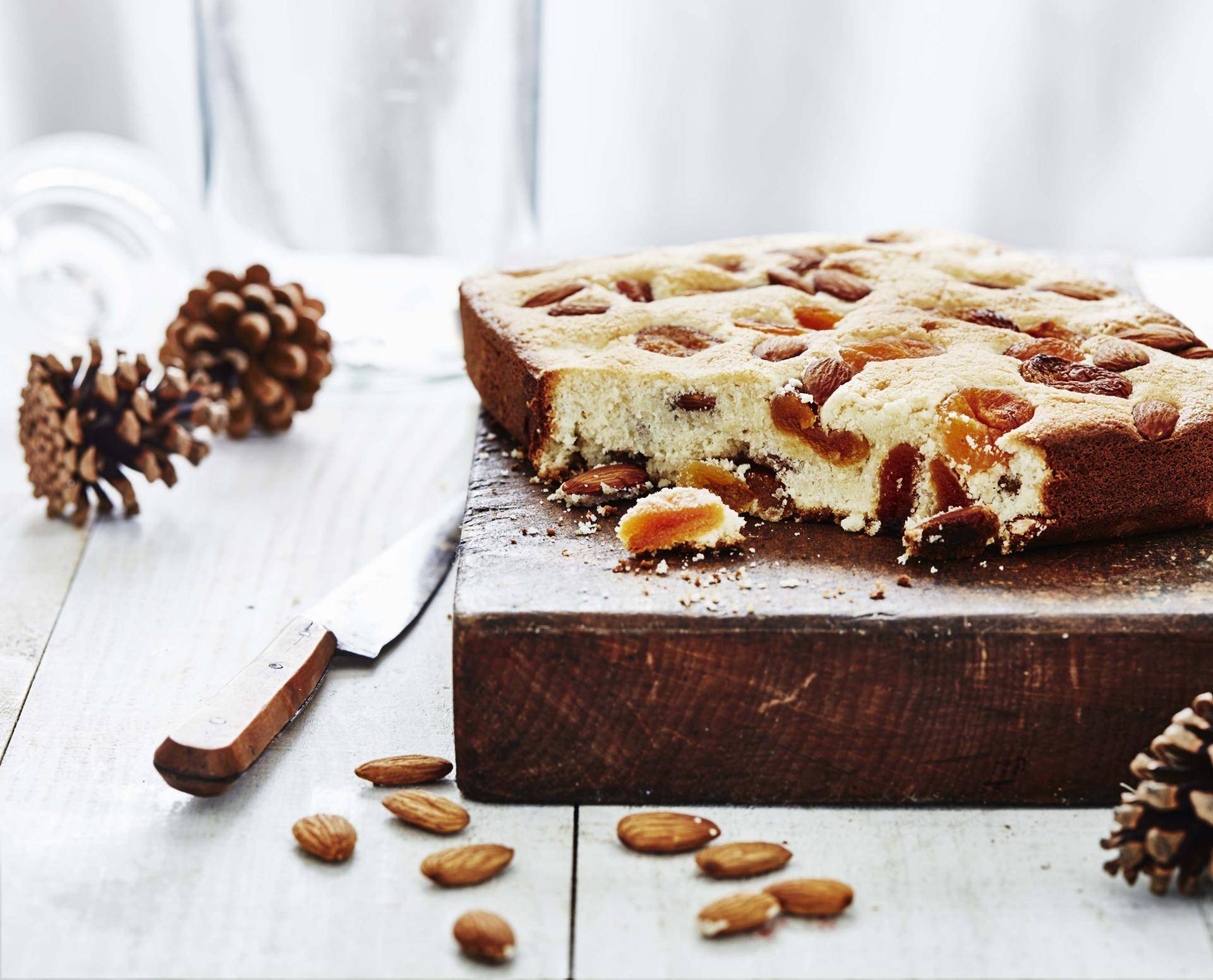 Ciasto z migdałami i suszonymi morelami - przepisy Cake Factory | Tefal