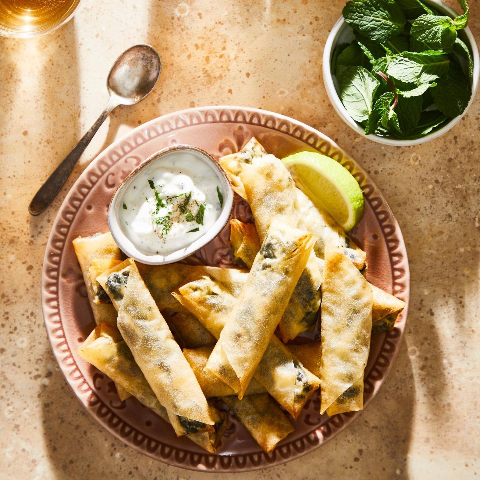Rolady ze szpinakiem i serem feta - przepisy EASY FRY & GRILL 2 in 1 DIGITAL | Tefal