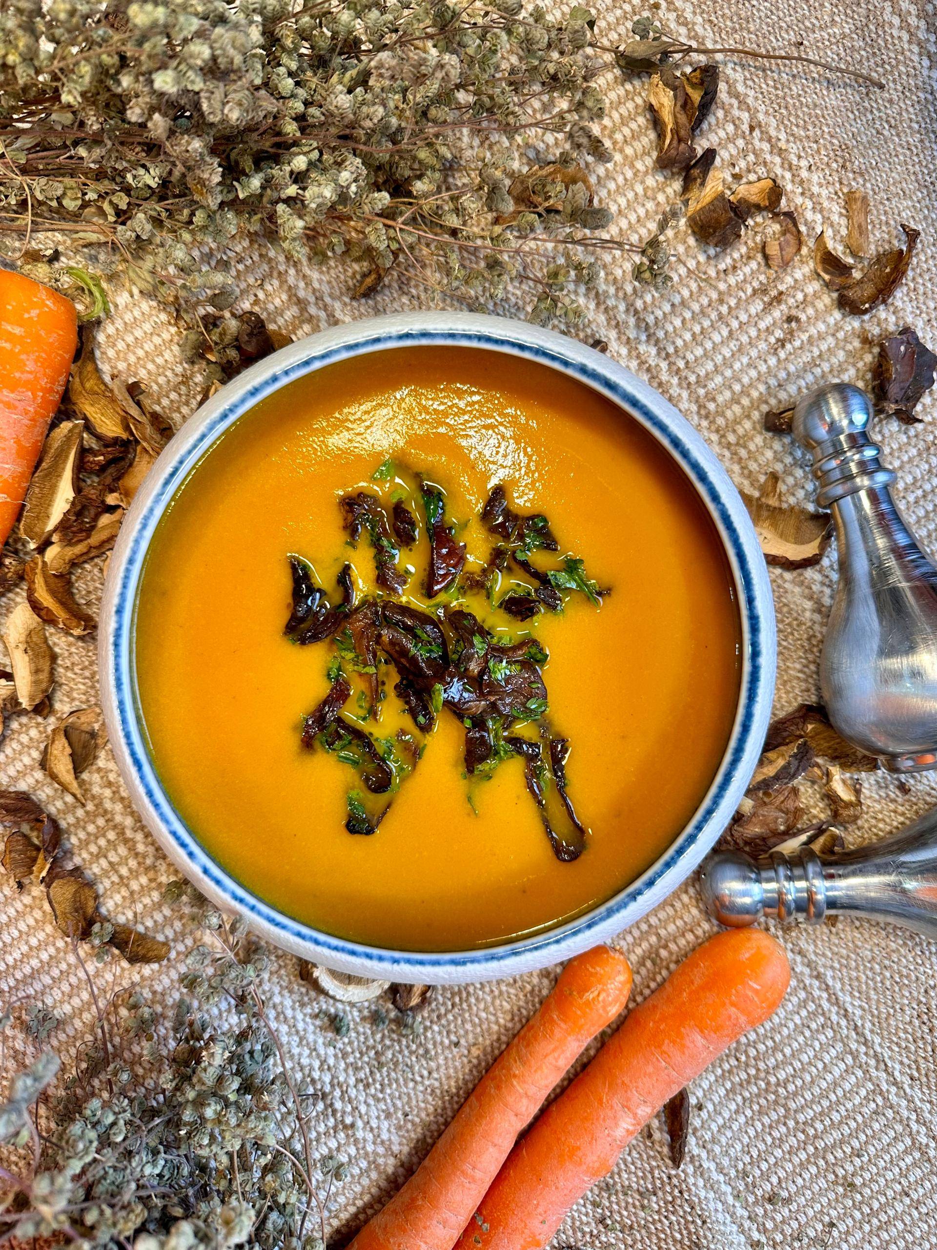 Pikantny krem marchewkowy z grzybami - przepisy Cook4Me | Tefal