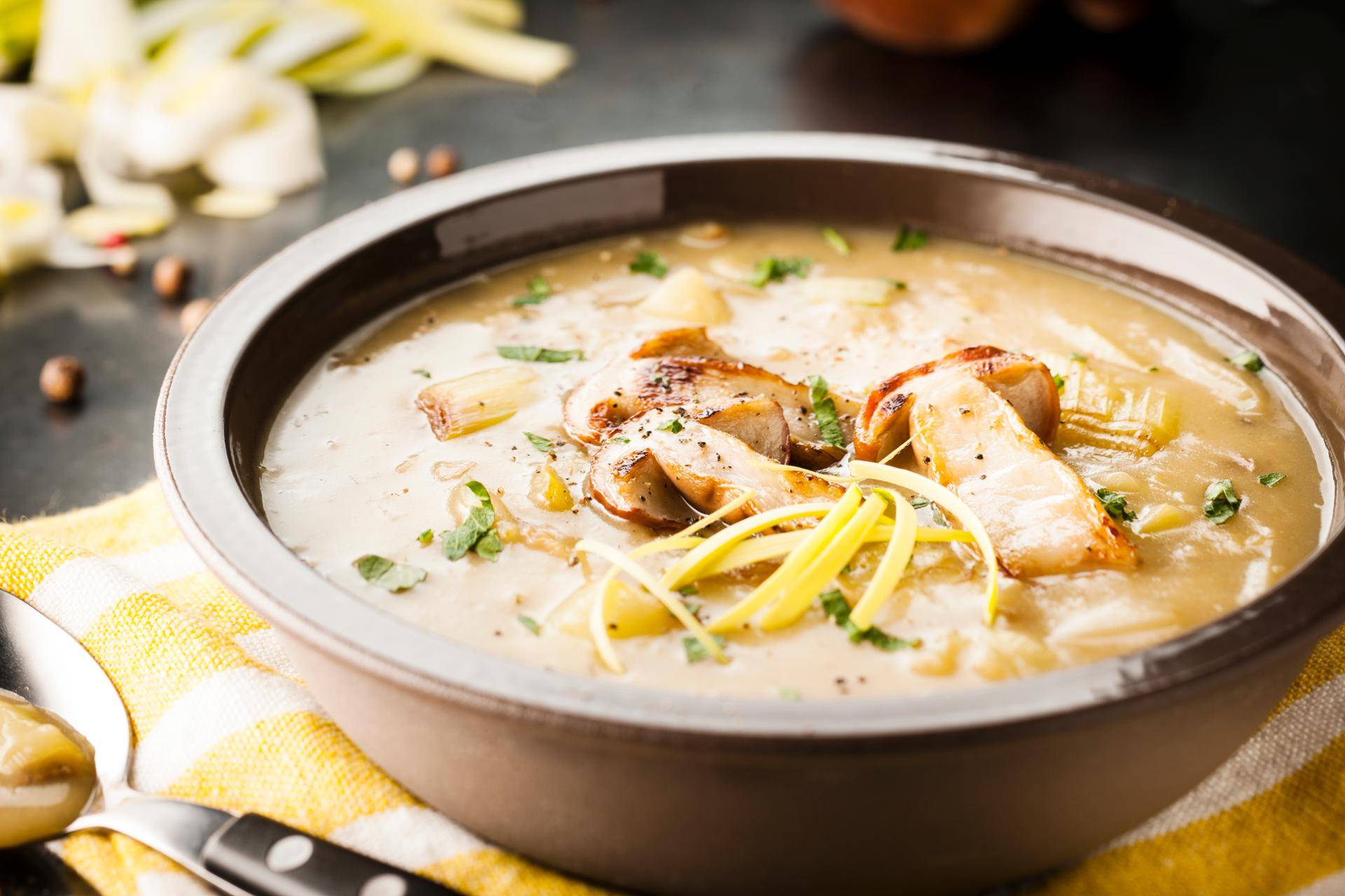 Zupa krem z pora z borowikami - przepisy Cook4Me | Tefal