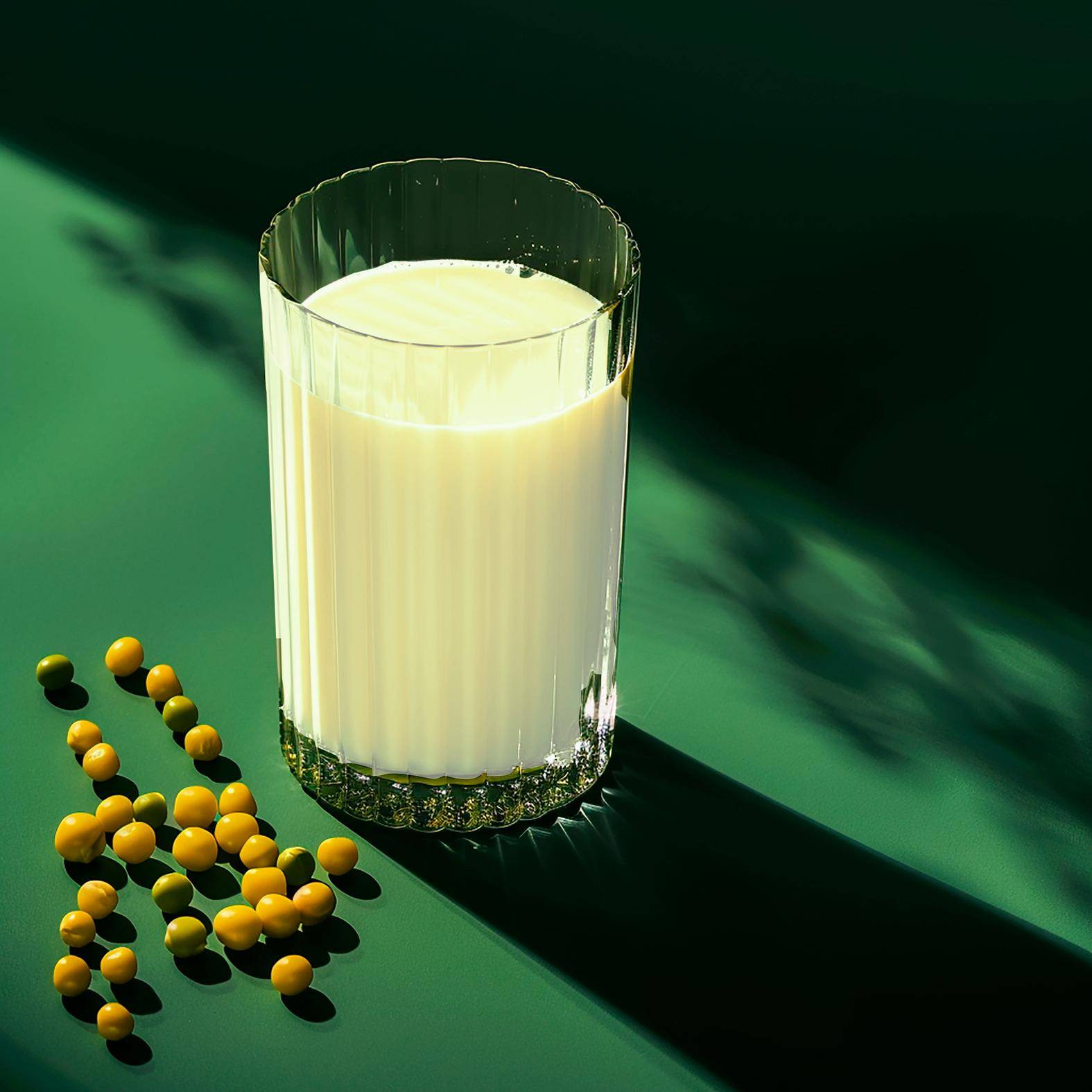 Napój roślinny z żółtym groszkiem - przepisy Blend up | Tefal