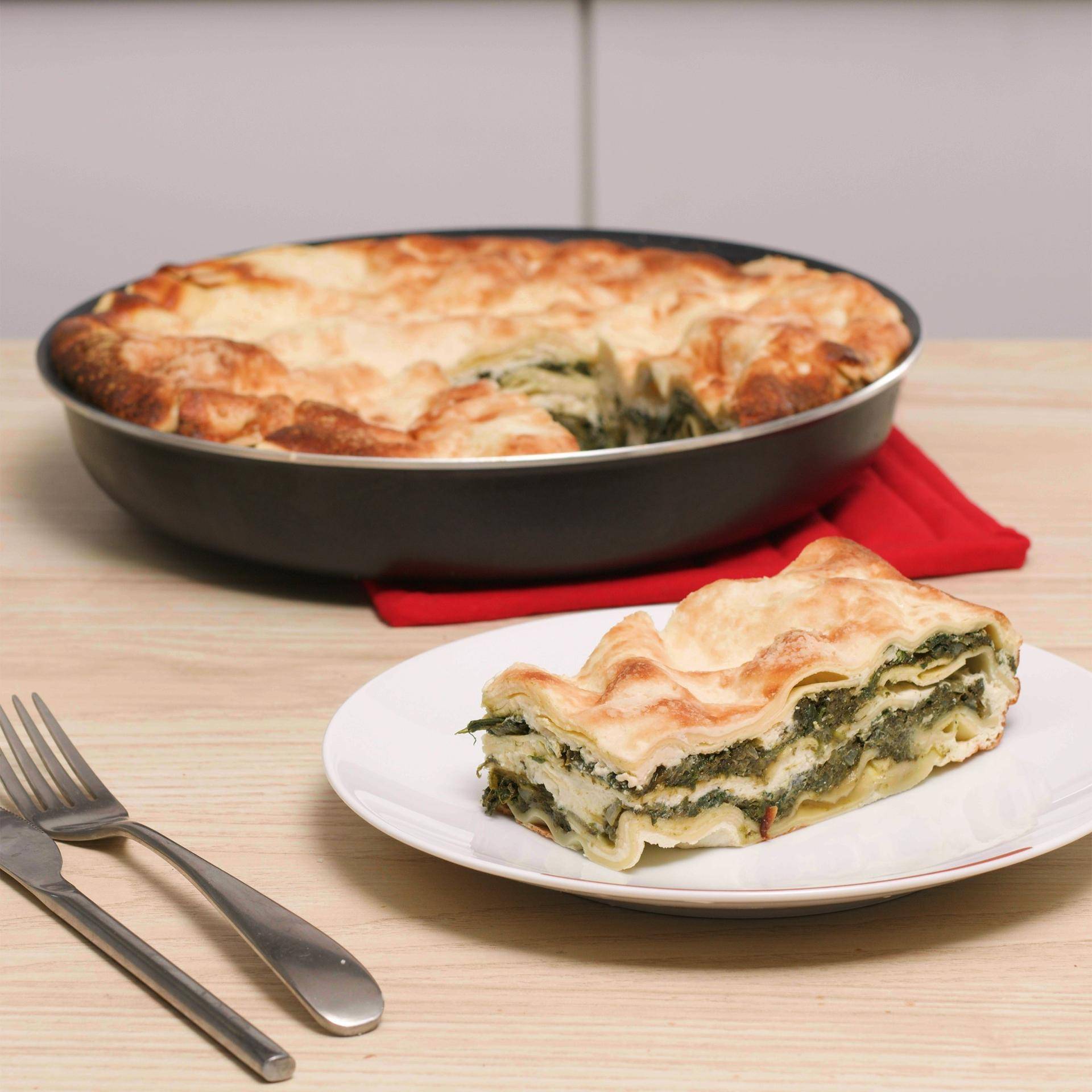 Wegetariańska lasagne ze szpinakiem i ricottą - przepisy Patelnie i Garnki | Tefal