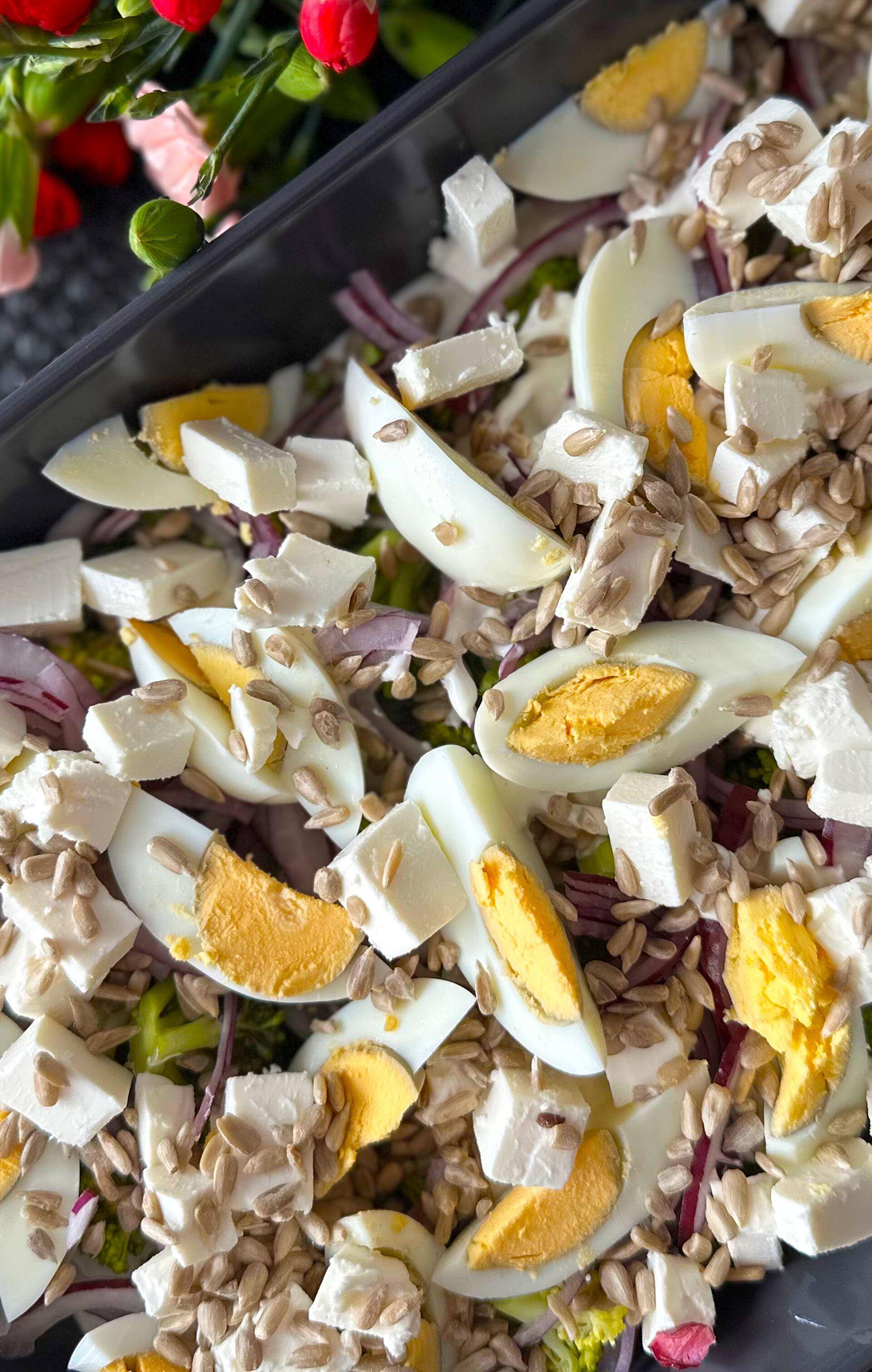 Sałatka z jajkiem - przepisy Cook4Me | Tefal